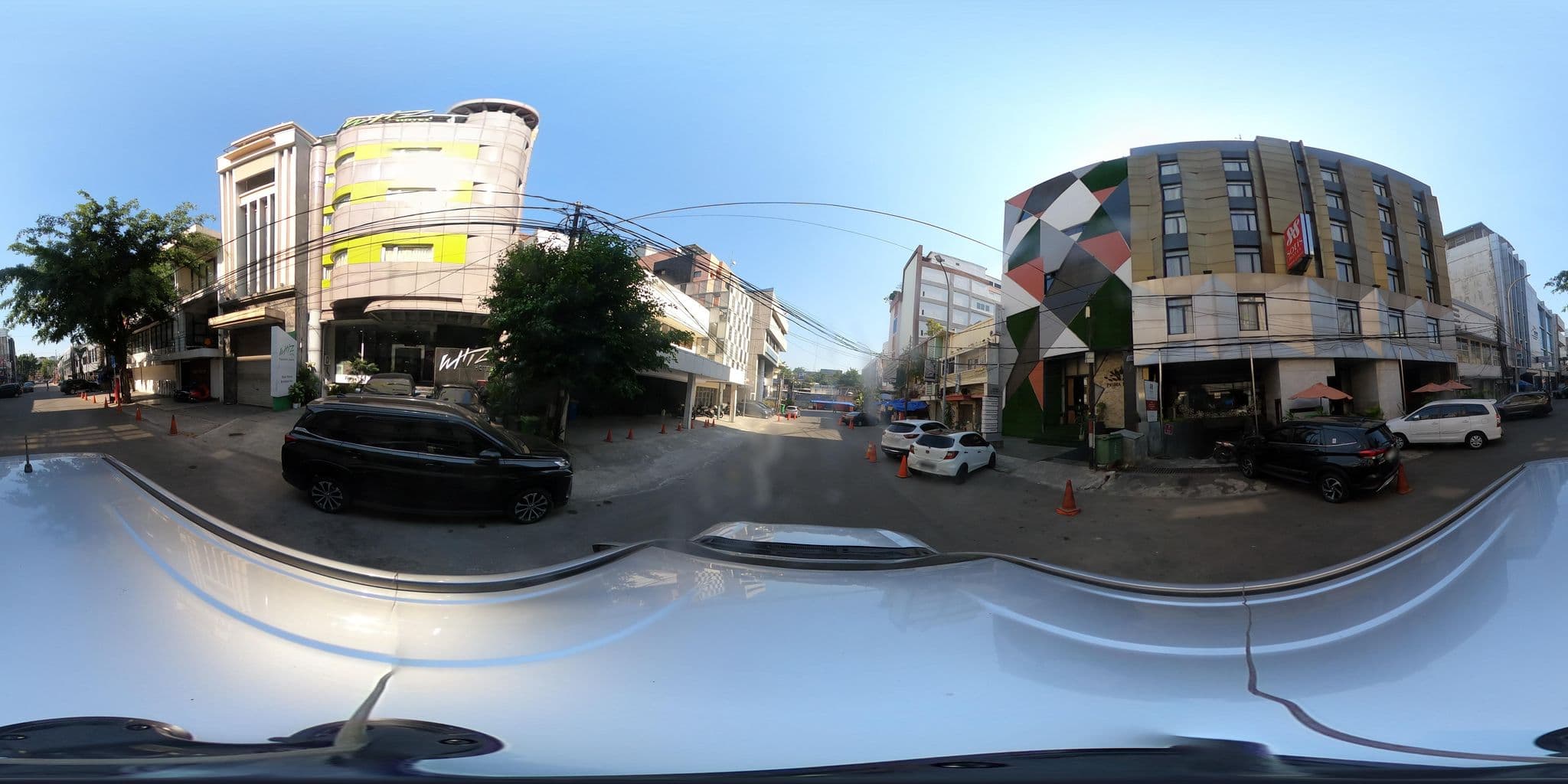 Street view near D'Cozie Hotel By Prasanthi, Jakarta — © kaart_1 (CC BY-SA · Mapillary)