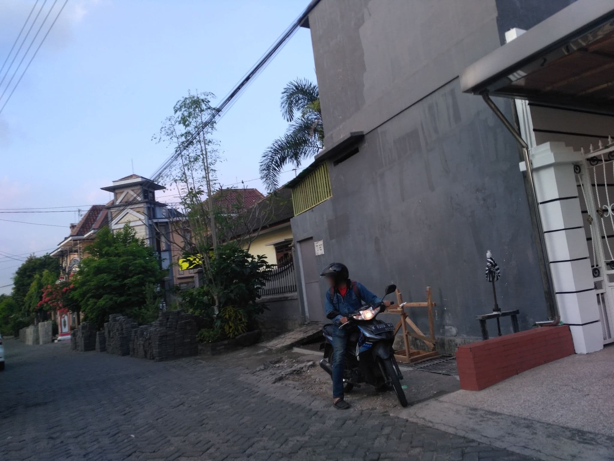 Street view near Kost Roemah Boenda, Melati