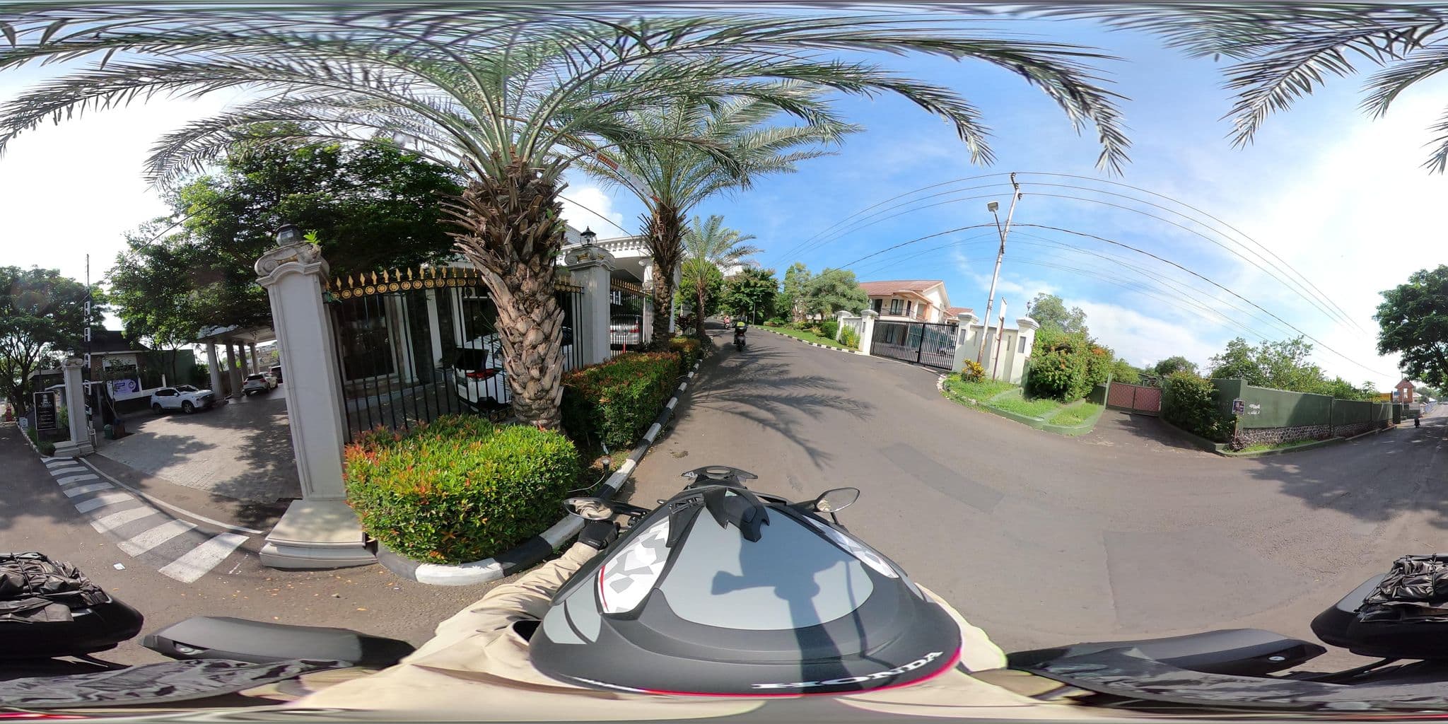 Street view near Jehans, Kuningan — © Kaart_Local (CC BY-SA · Mapillary)