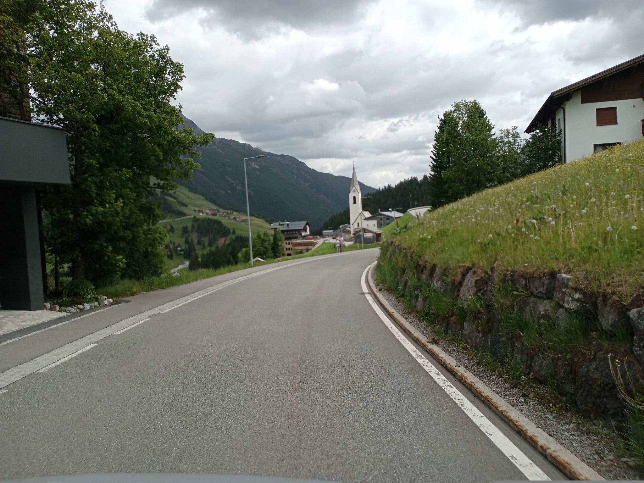 Street view near Lechtaler Hof, Lech