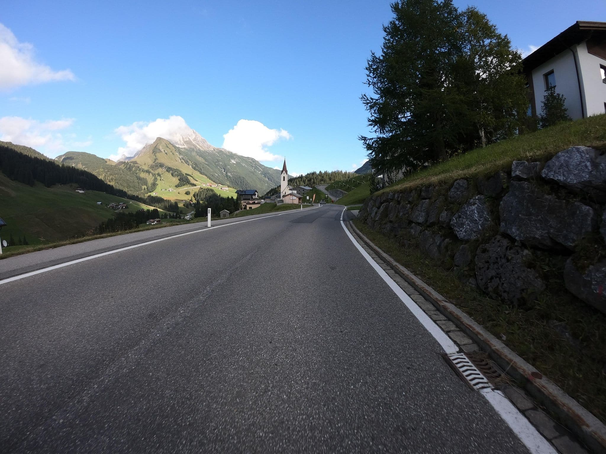 Street view near Haus Theodul, Lech