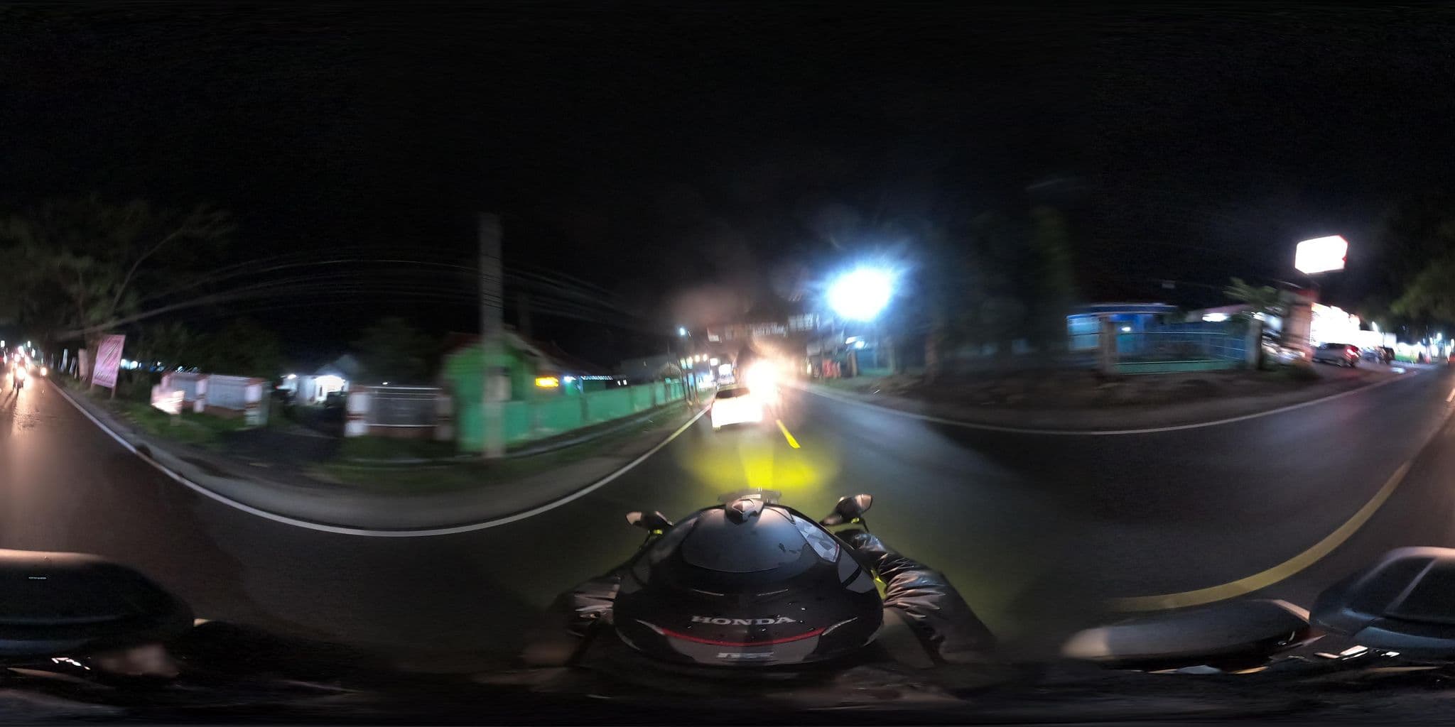 Street view near Hotel Bonanza, Kuningan — © Kaart_Local (CC BY-SA · Mapillary)