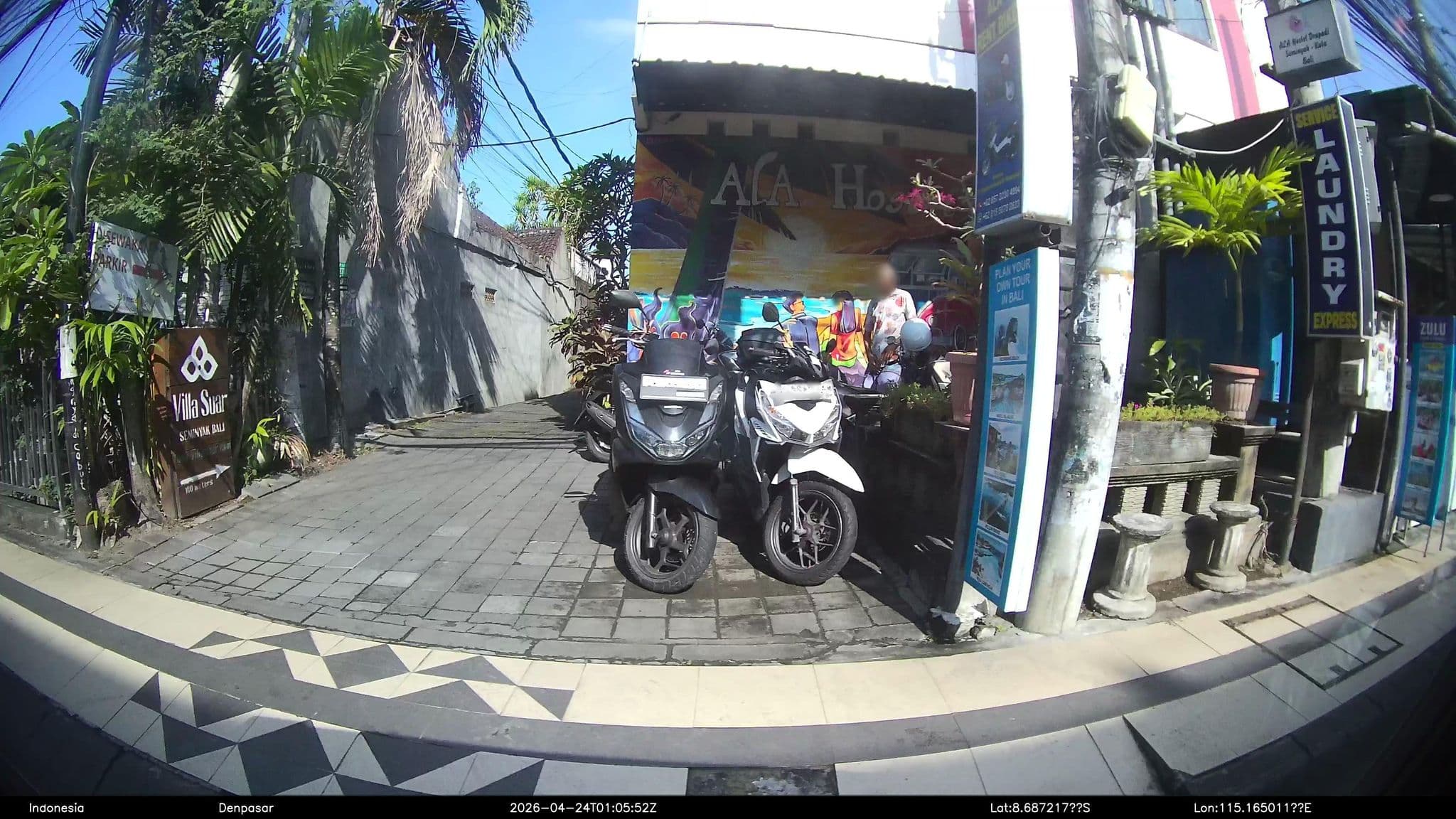 Street view near Ala Hostel Seminyak, Legian