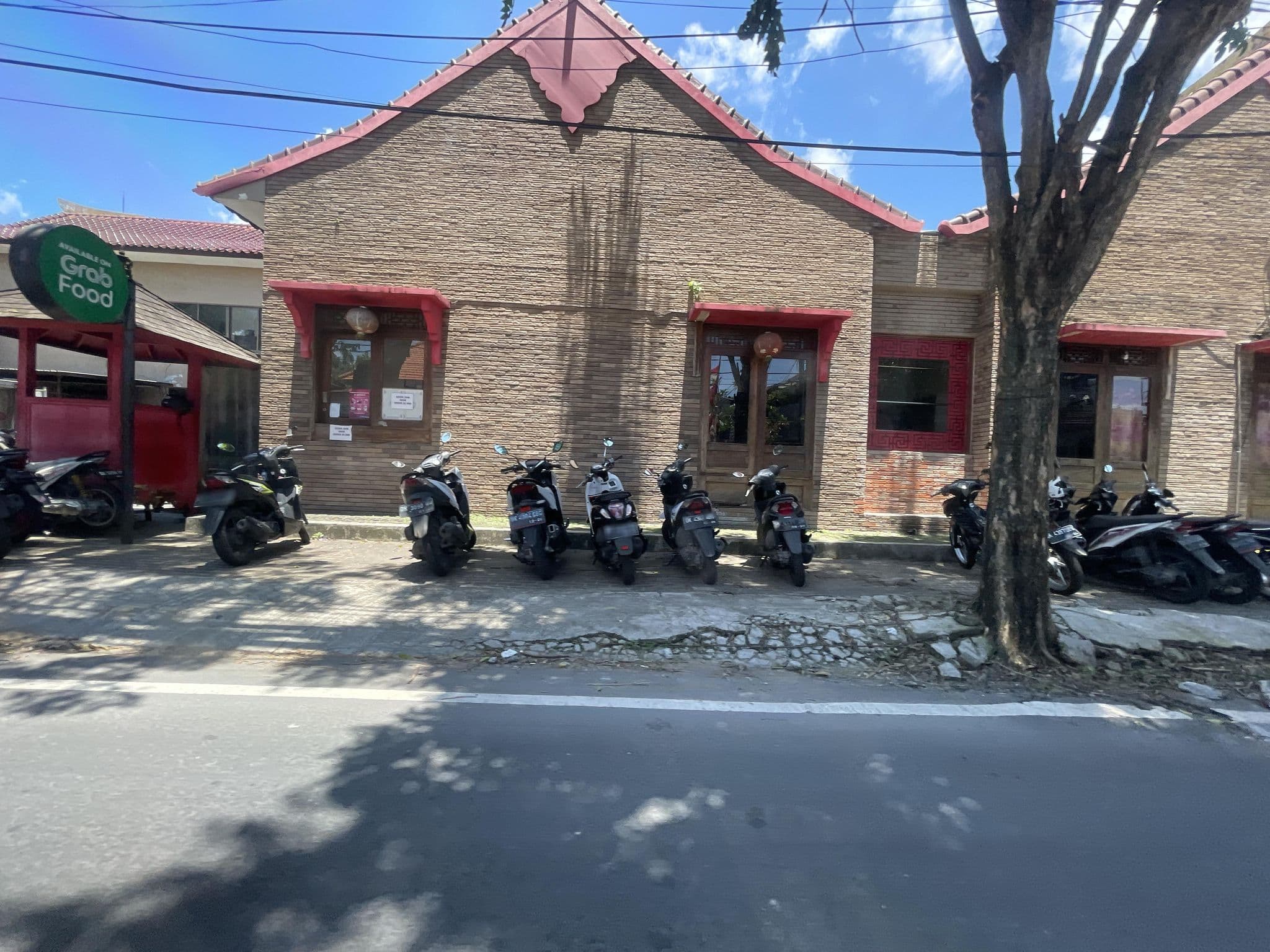 Street view near Casa Mateo Villa, Legian — © filipb (CC BY-SA · Mapillary)