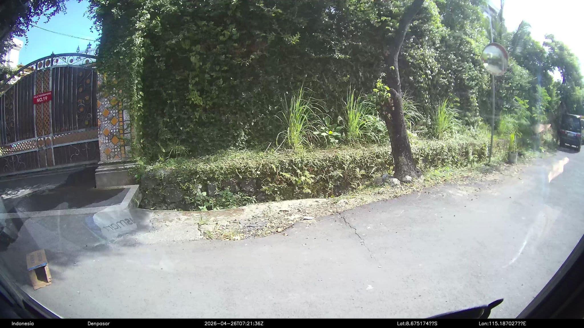 Street view near Villa Tandibayang, Legian