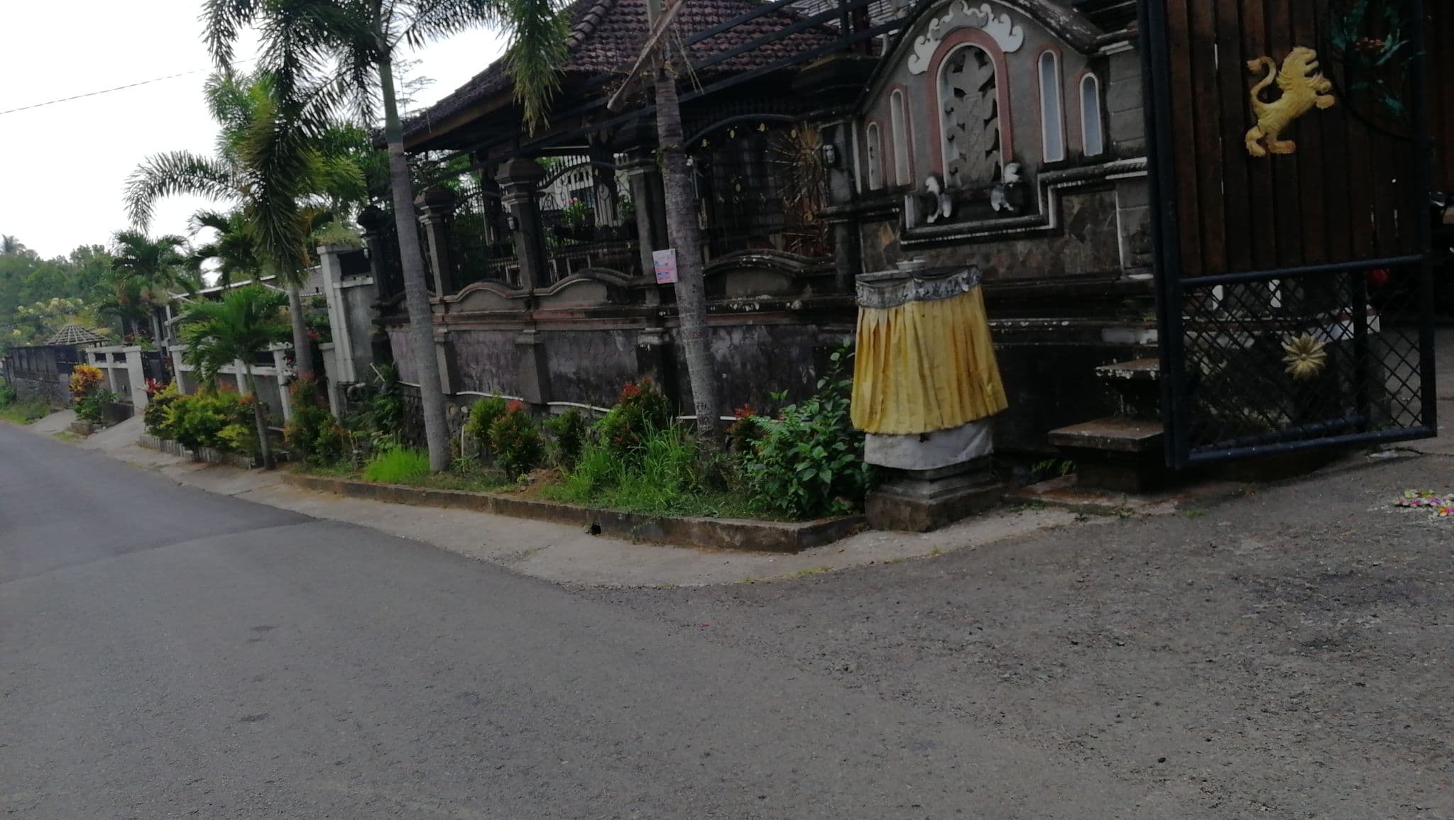 Street view near Desa Hostel, Munduk — © thewayofmando (CC BY-SA · Mapillary)