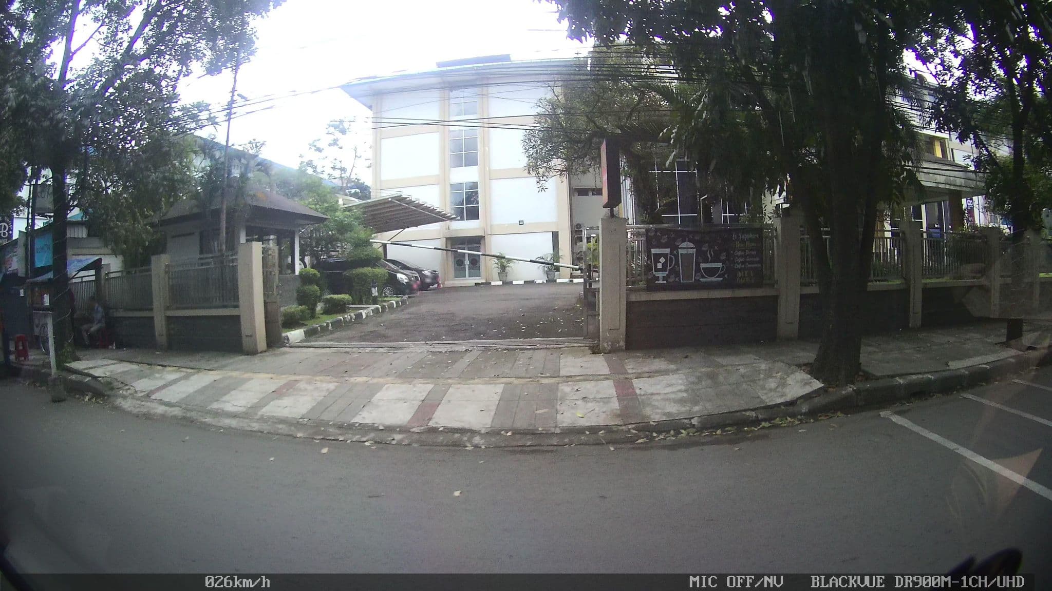 Street view near Geowisata Inn, Bandung — © kaart_2 (CC BY-SA · Mapillary)