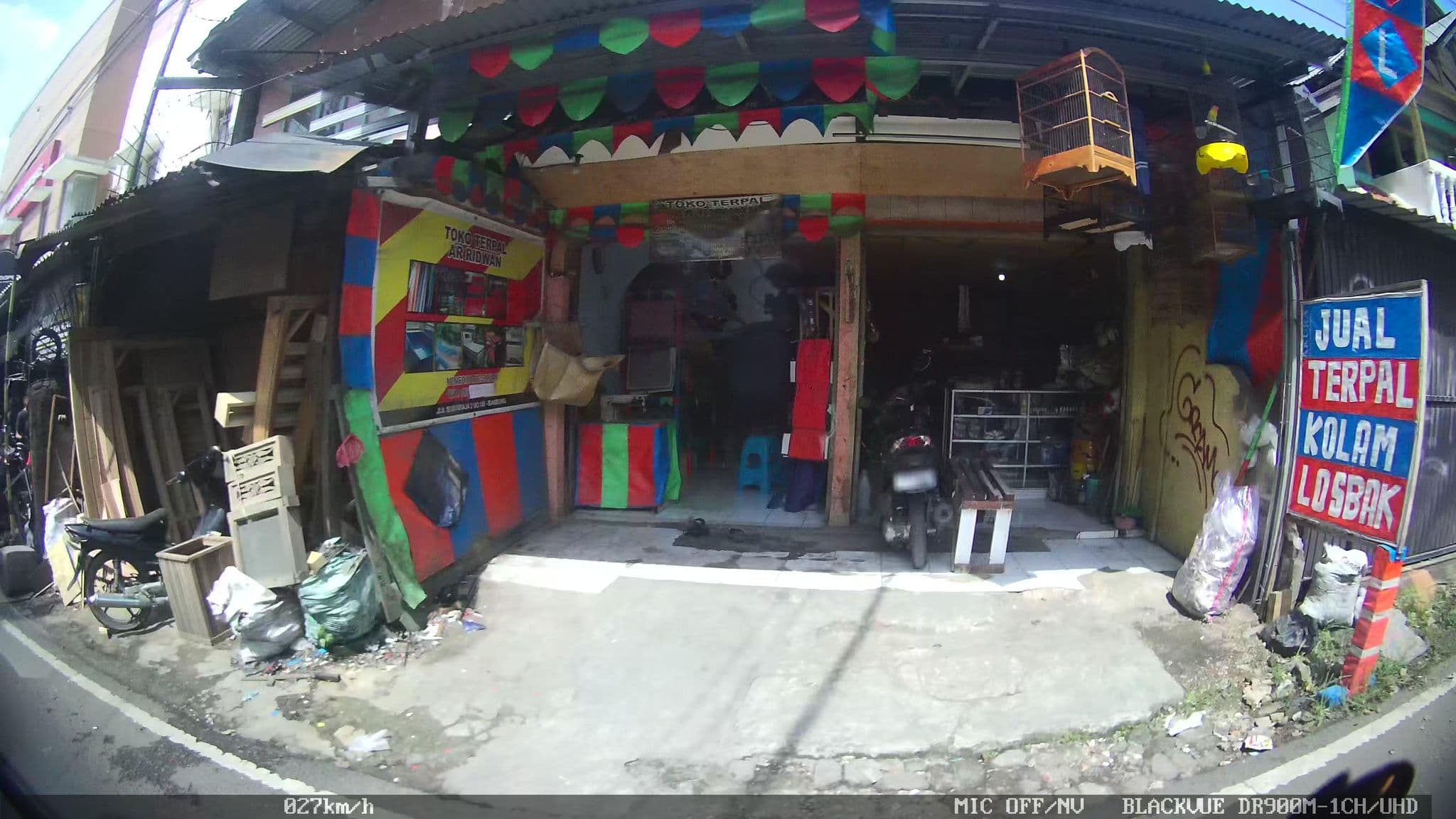 Street view near OYO 617 Sukaraja Residence, Cimahi — © kaart_2 (CC BY-SA · Mapillary)