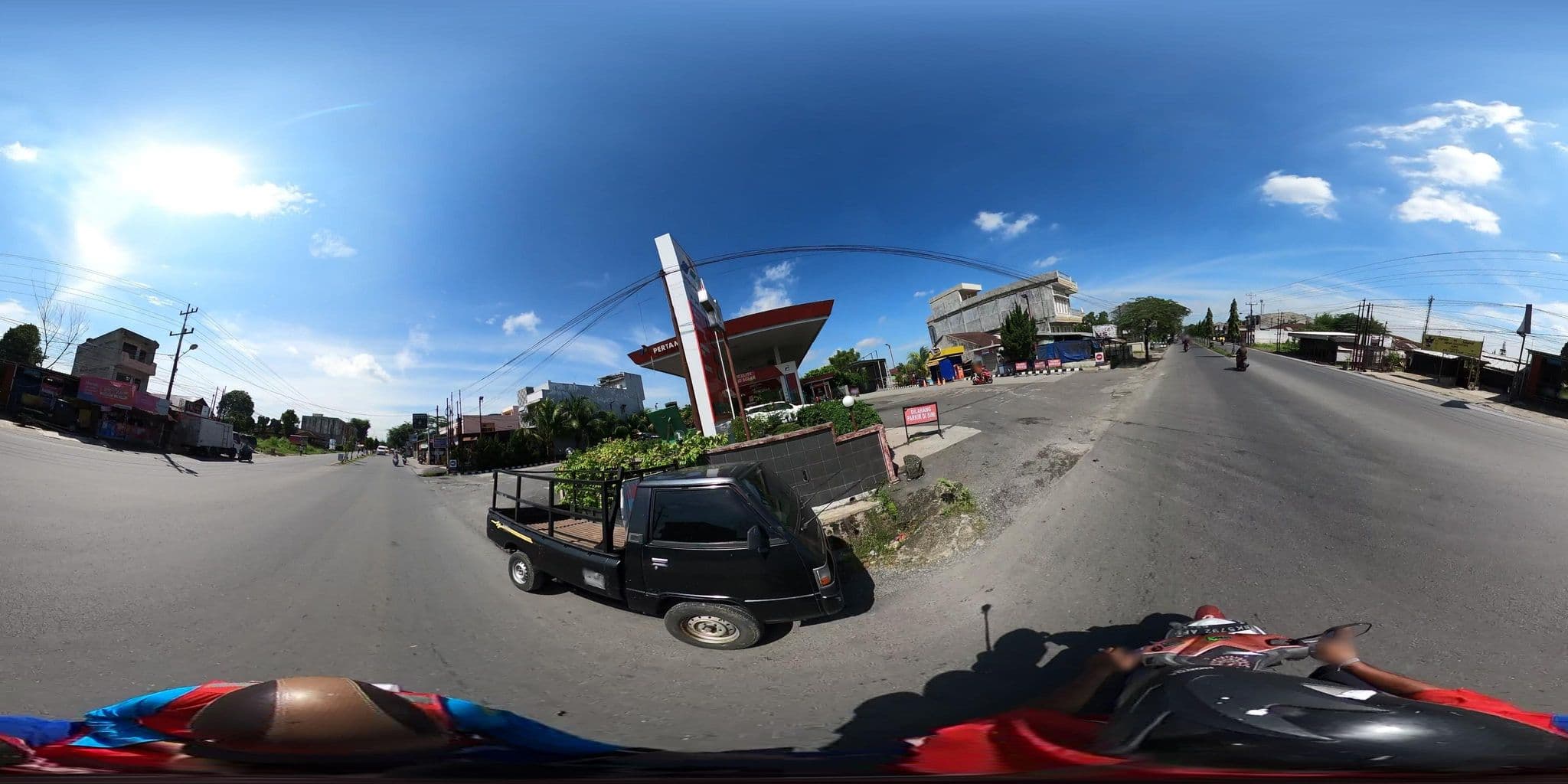 Street view near Hotel Gintas Tanjung Sari, Sunggal — © danbjoseph (CC BY-SA · Mapillary)