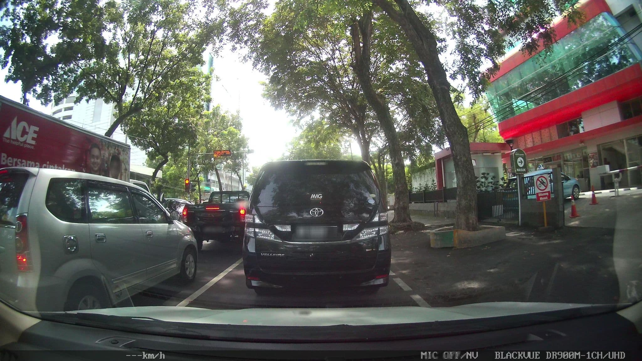 Street view near Santika Premiere Dyandra Hotel & Convention, Medan