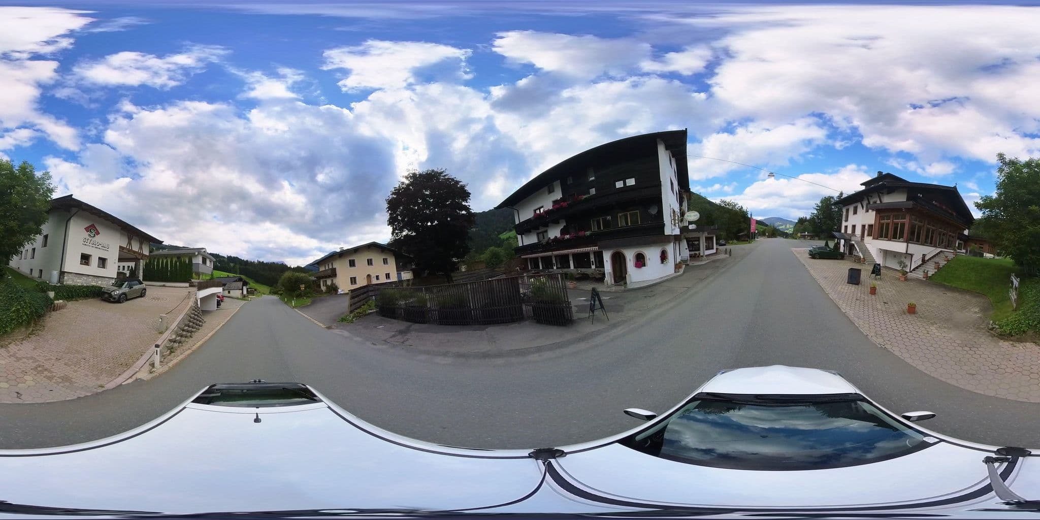 Street view near Schirast, Kirchberg in Tirol — © osmplus_org (CC BY-SA · Mapillary)
