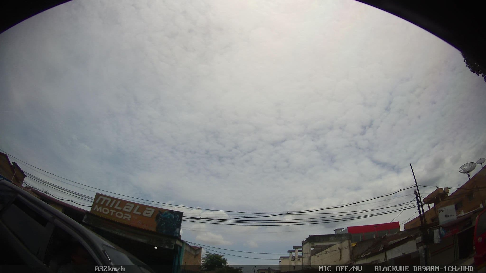 Street view near Hotel Cempaka Medan, Deli Tua — © kaart_2 (CC BY-SA · Mapillary)