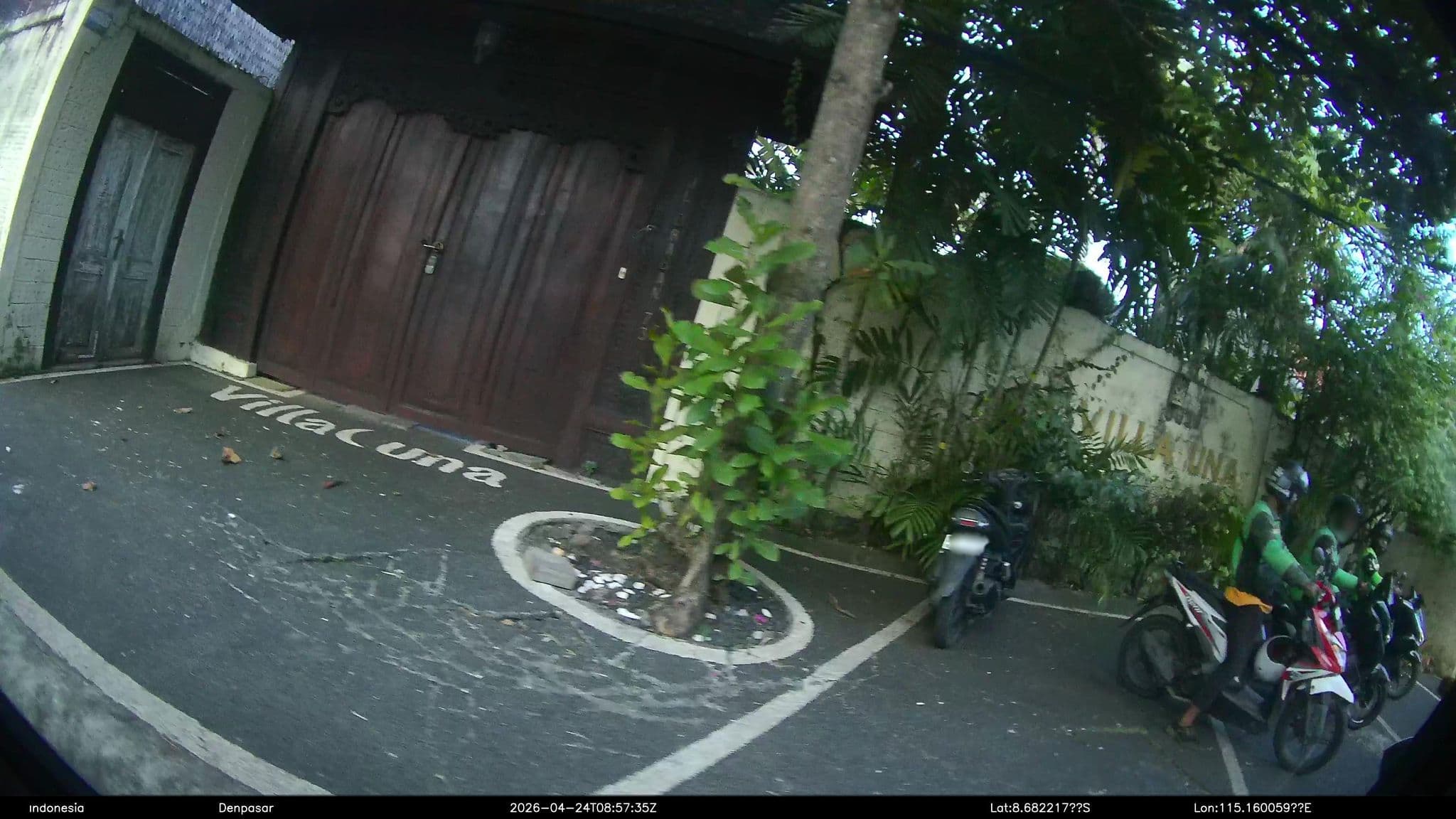Street view near Villa Una, Legian — © Kaart---LEFT (CC BY-SA · Mapillary)