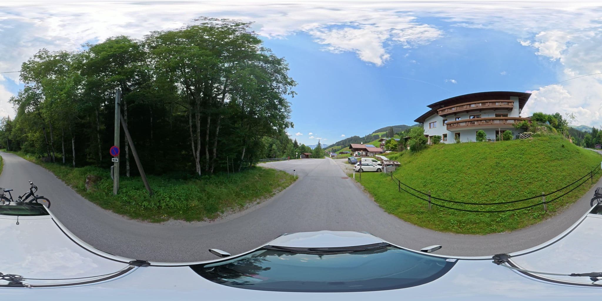 Street view near Apartment Jenewein, Oberau — © osmplus_org (CC BY-SA · Mapillary)
