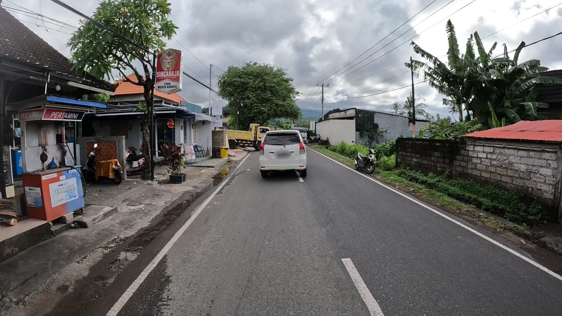 Street view near Dalum home stay, Amlapura