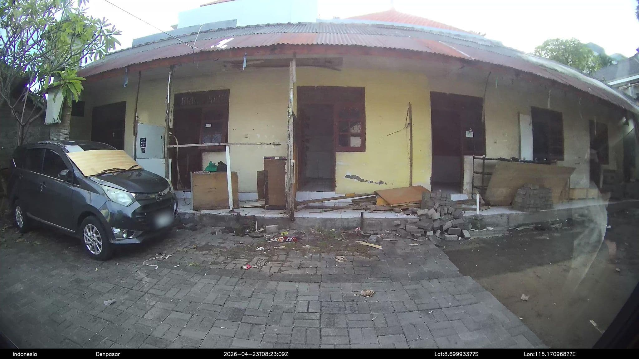 Street view near Bisma Suites, Legian — © Kaart---LEFT (CC BY-SA · Mapillary)