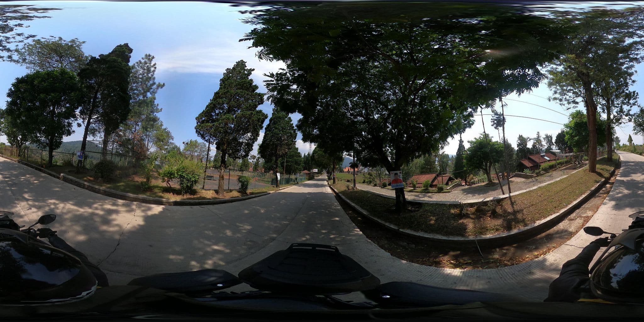 Street view near Argapuri Villa Estate, Leuwiliang — © Kaart_Local (CC BY-SA · Mapillary)