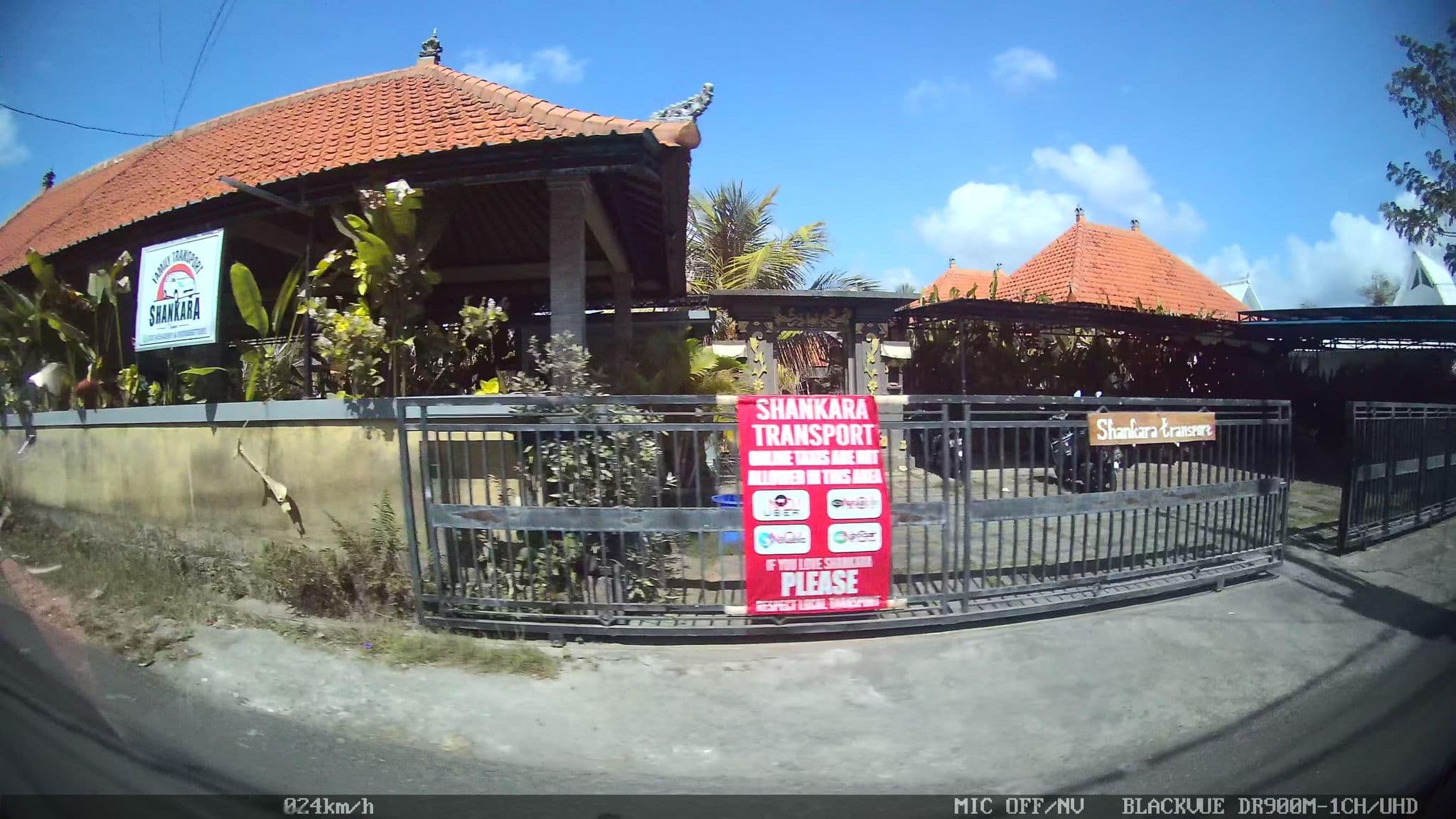 Street view near Lakra Villas, Jimbaran