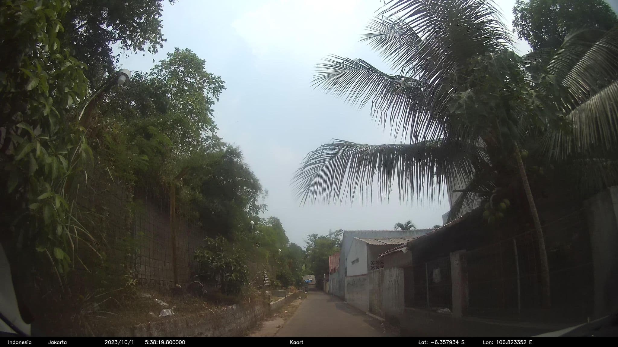 Street view near Wisma Asri, Depok — © kaart_2 (CC BY-SA · Mapillary)