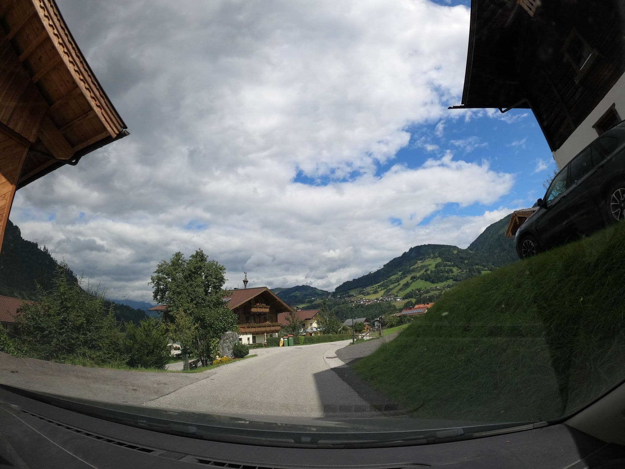 Street view near Vorderweidinghof, Plankenau — © b23 (CC BY-SA · Mapillary)