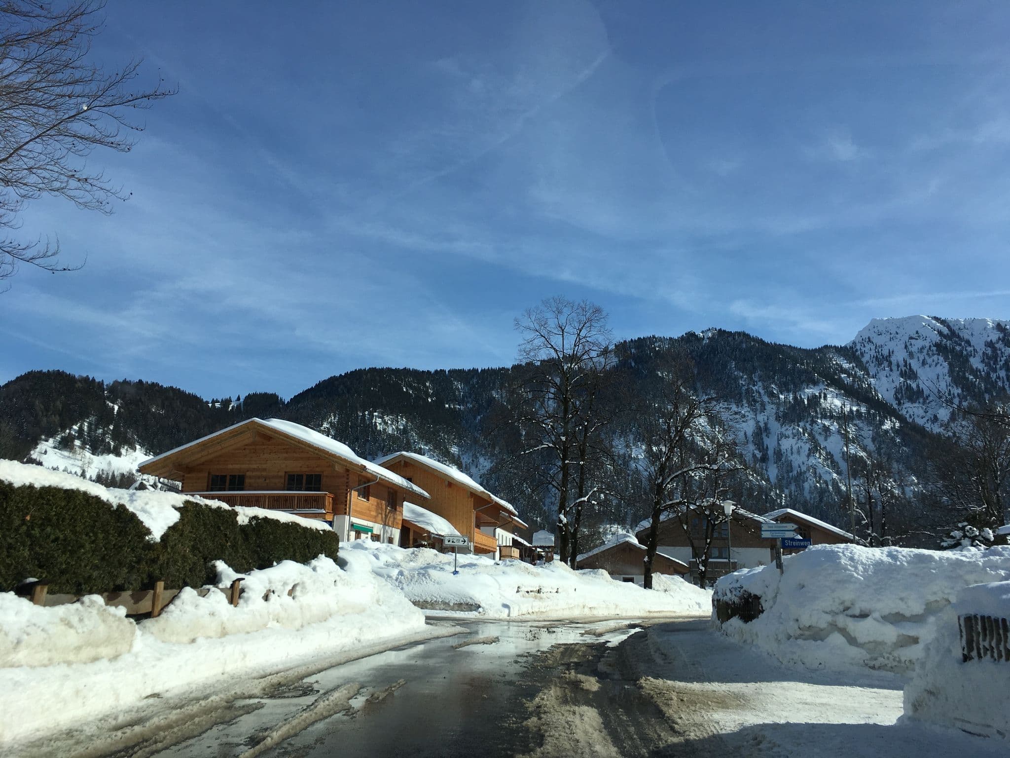 Street view near Haus Elisabeth, Bayrischzell — © maleo (CC BY-SA · Mapillary)