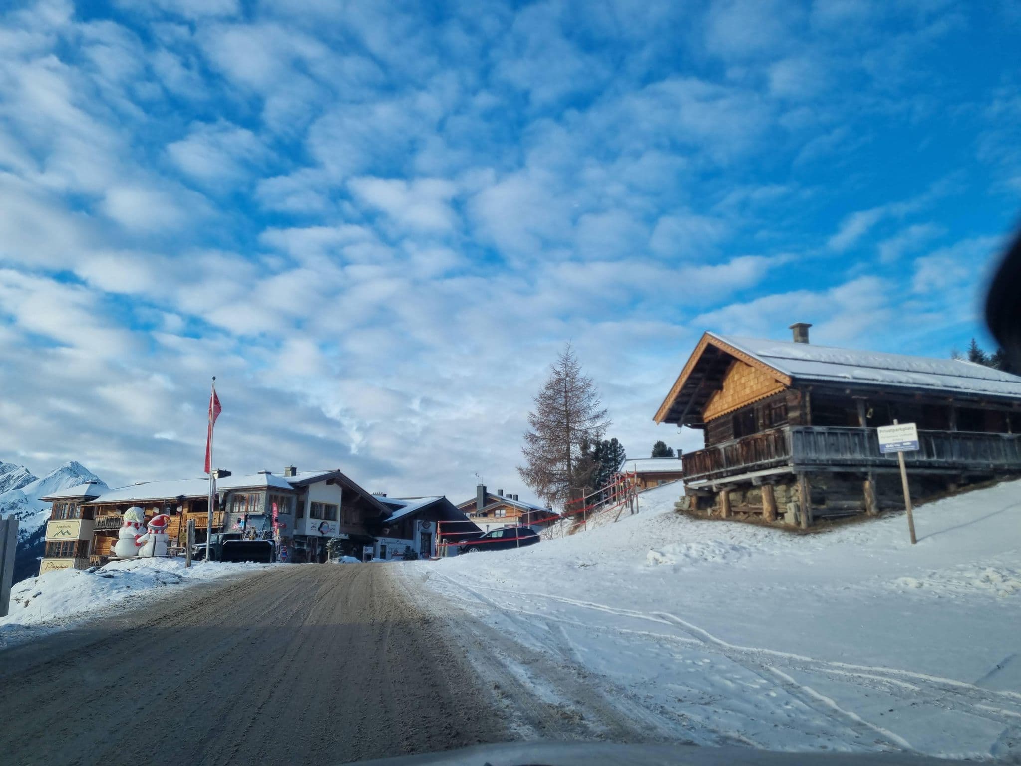 Street view near Haus Voithofer, Neukirchen am Großvenediger