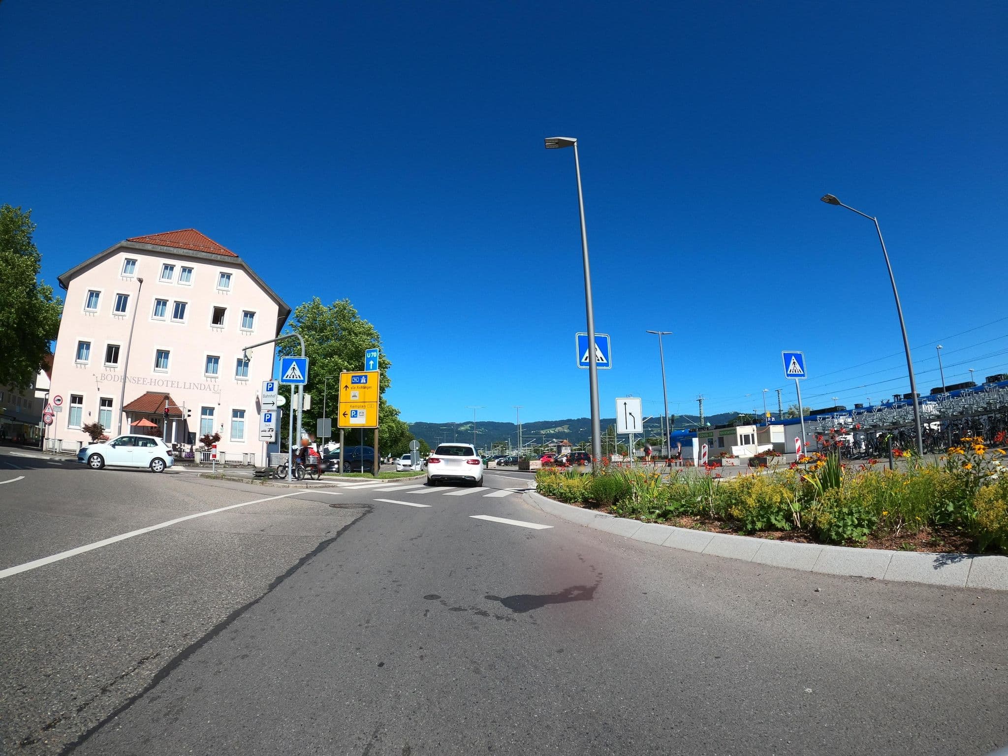 Street view near Bodenseehotel, Lindau — © phitec (CC BY-SA · Mapillary)