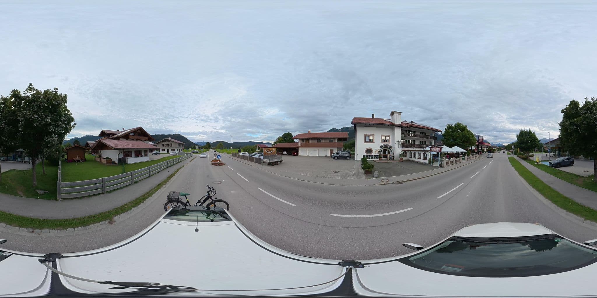Street view near Hotel Bayerischer Hof Krün, Krün — © osmplus_org (CC BY-SA · Mapillary)
