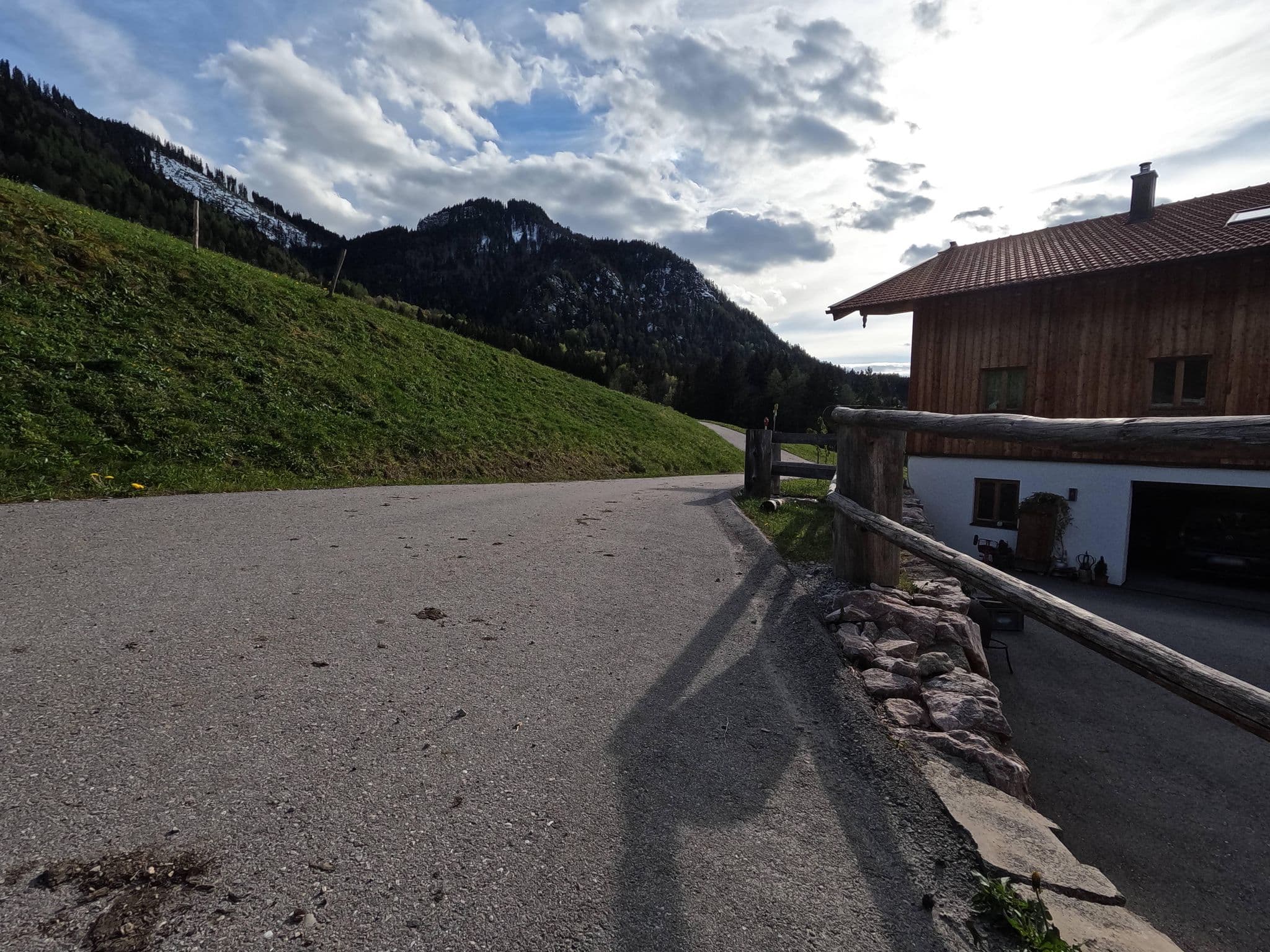 Street view near Weingarten, Ruhpolding — © natebus (CC BY-SA · Mapillary)