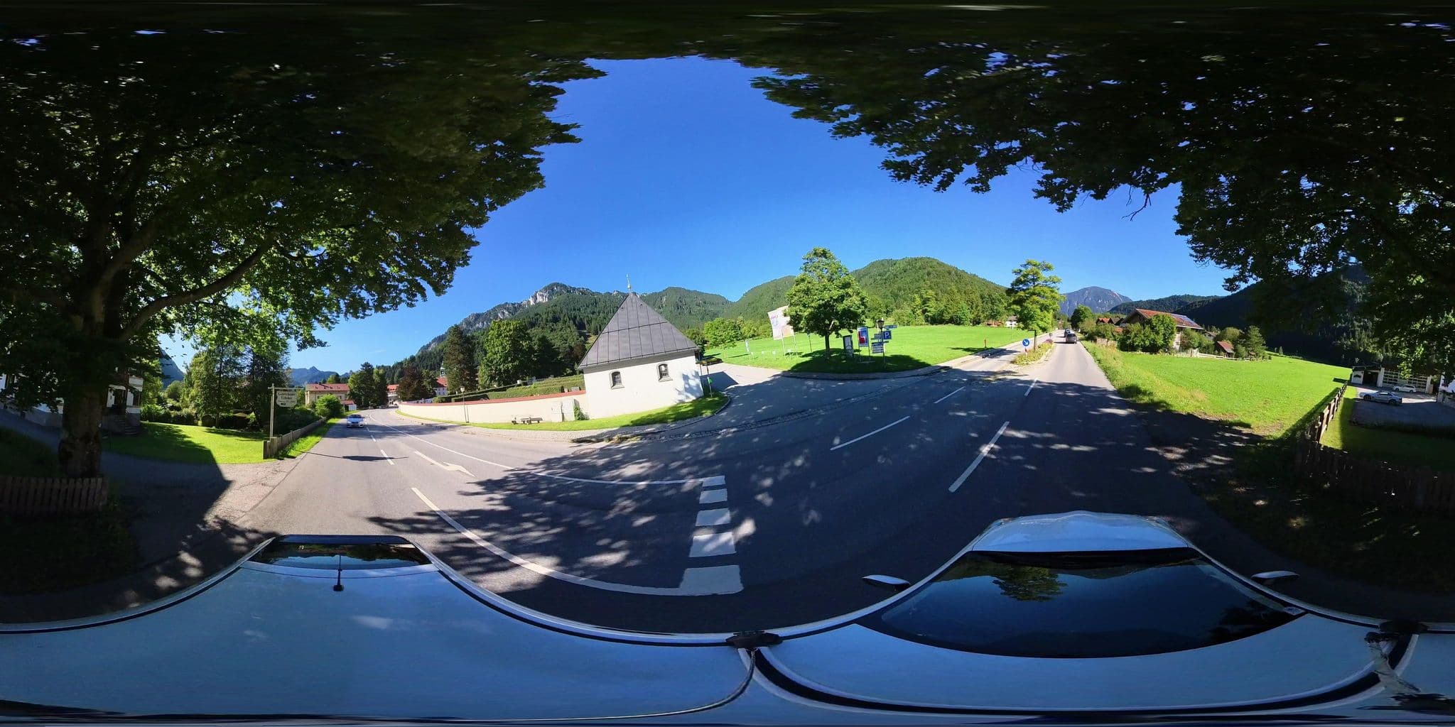 Street view near Gästehaus Ethiko, Oberammergau — © osmplus_org (CC BY-SA · Mapillary)