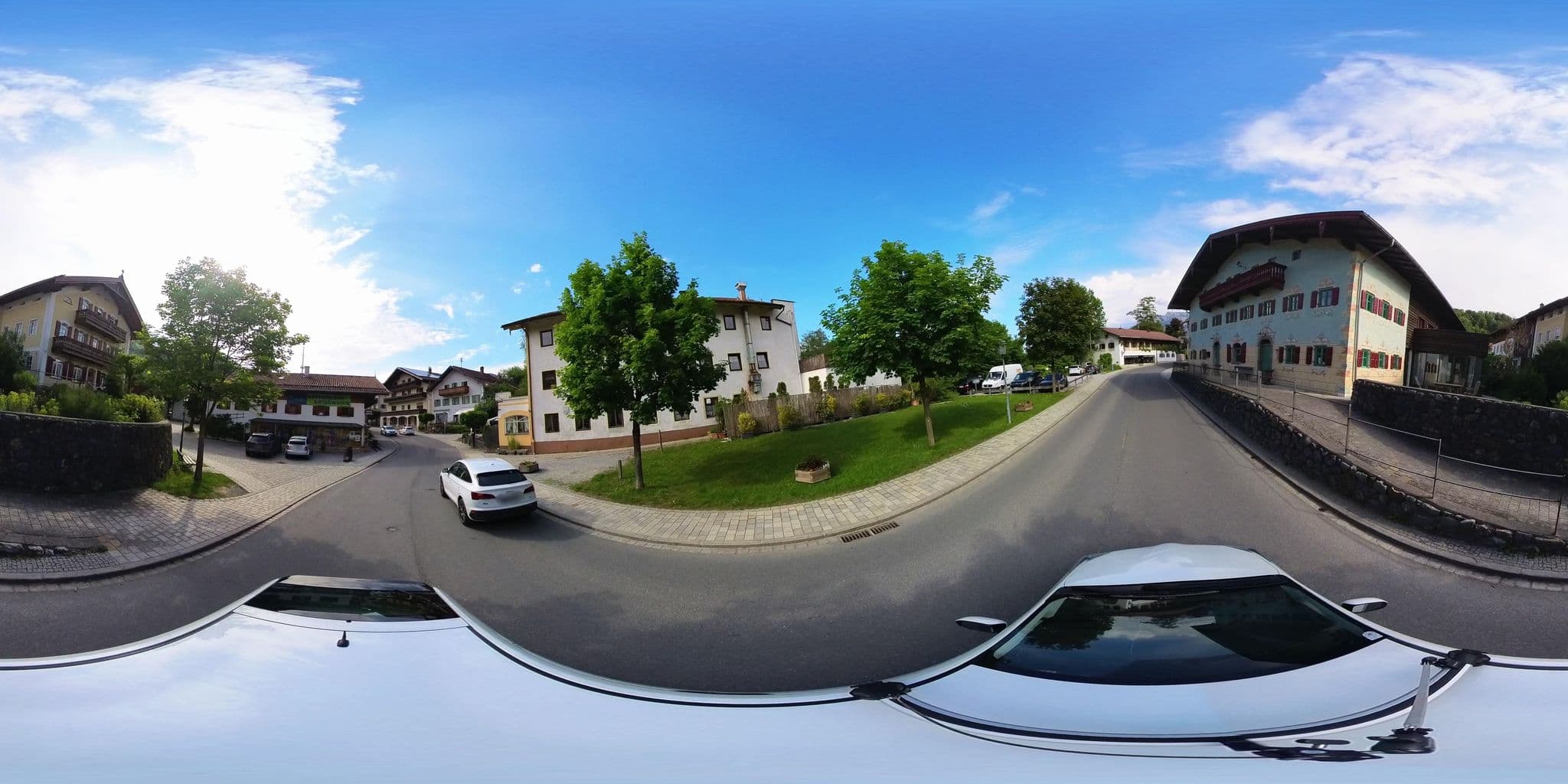 Street view near Bernhard's Restaurant & Hotel, Oberaudorf — © osmplus_org (CC BY-SA · Mapillary)