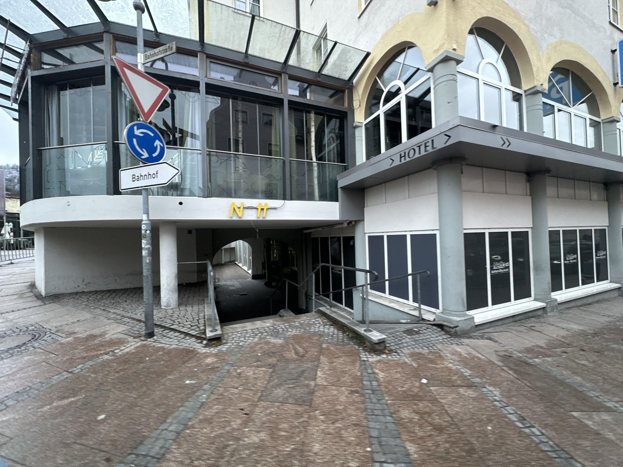 Street view near Central City Hotel, Füssen — © quickness805 (CC BY-SA · Mapillary)