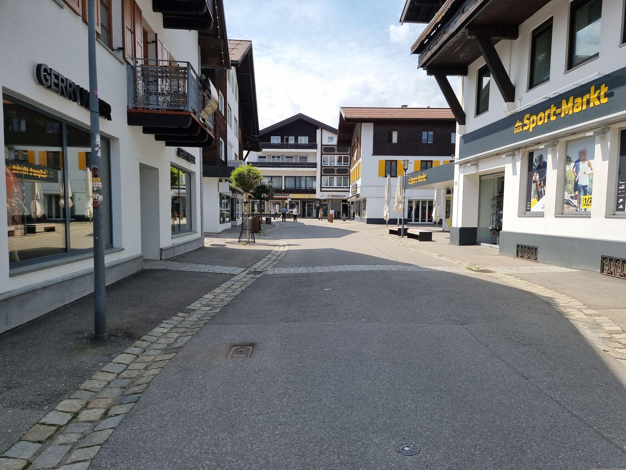 Street view near Georg-Mayer-Haus, Oberstdorf