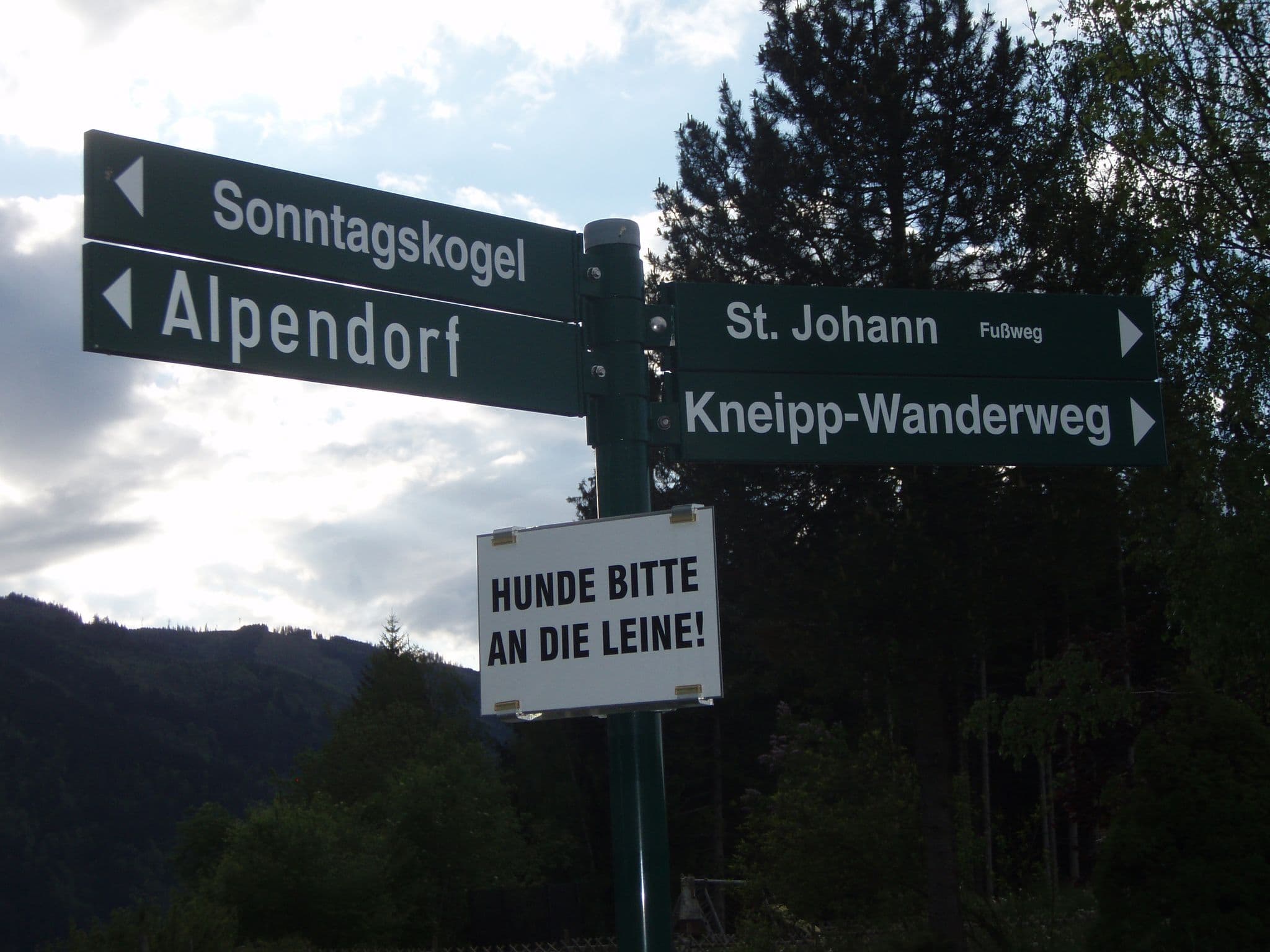 Street view near Pension Alpenblick, Plankenau — © schermy_at (CC BY-SA · Mapillary)