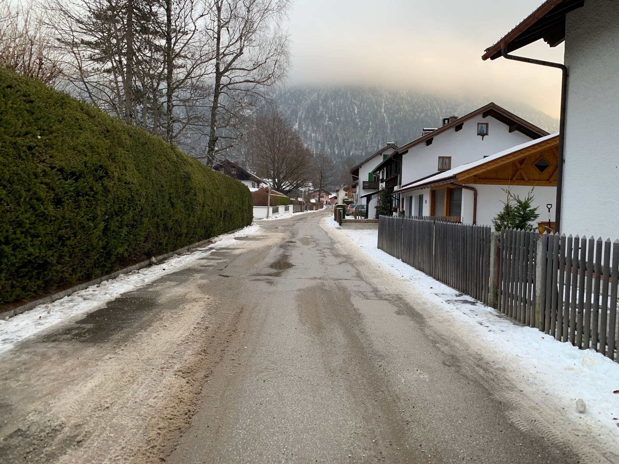 Street view near Ferienwohnungen Die Sailerei, Mittenwald — © robot8a (CC BY-SA · Mapillary)