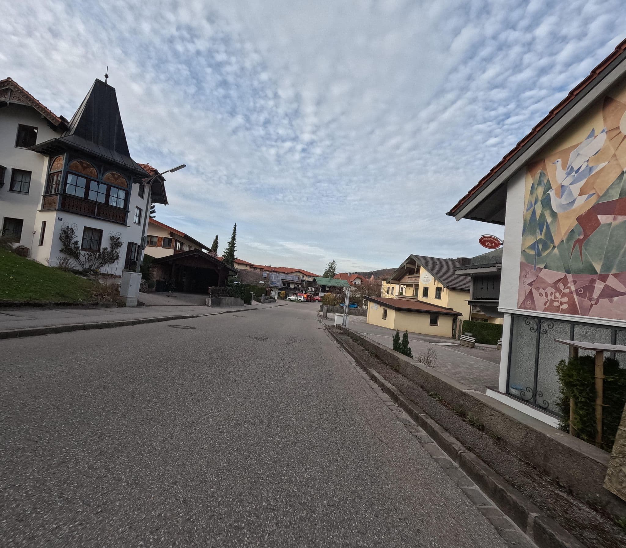 Street view near Gästehaus Wolfgang, Ruhpolding — © natebus (CC BY-SA · Mapillary)