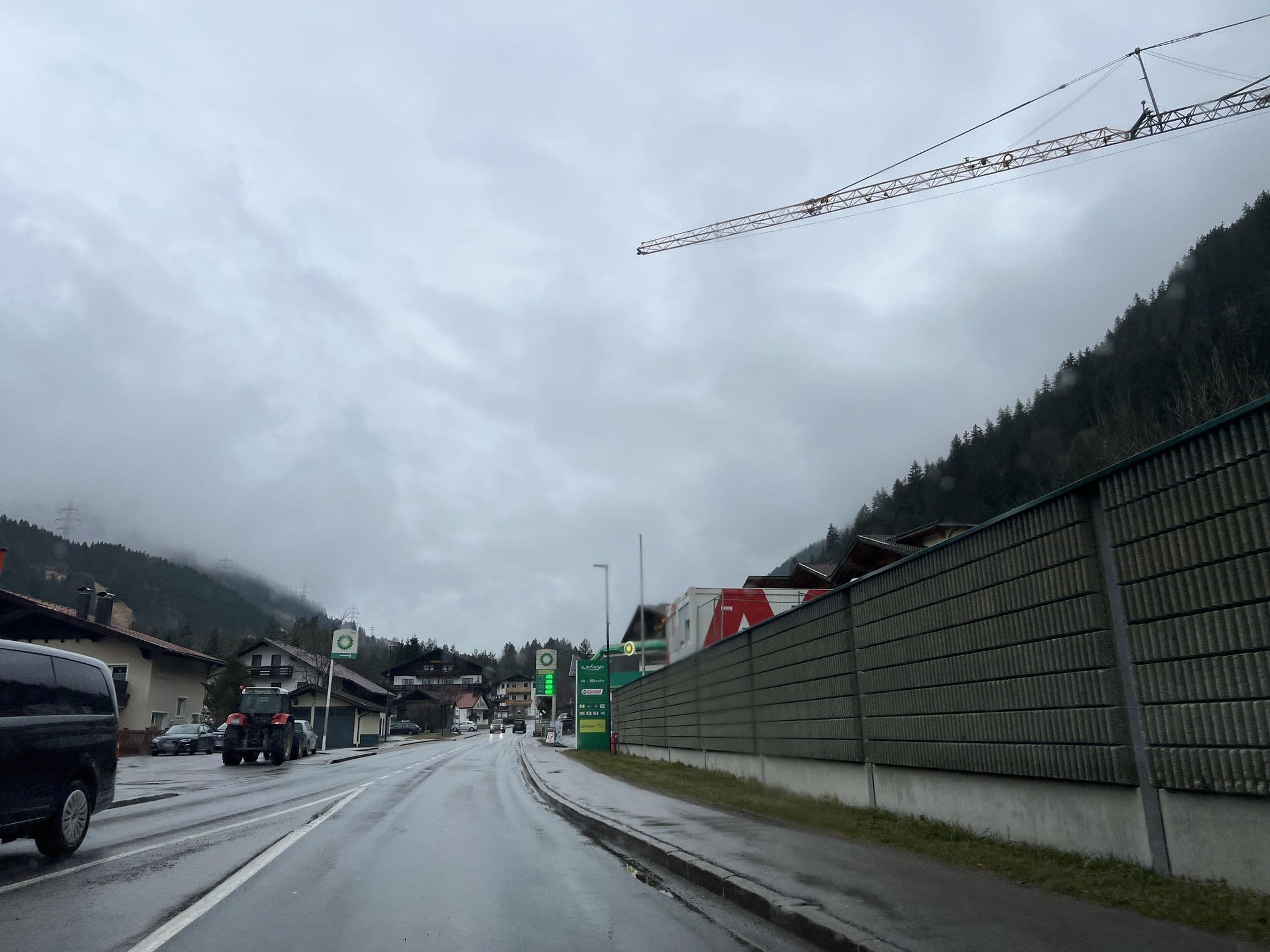 Street view near Camping Lermoos, Lermoos — © ottor (CC BY-SA · Mapillary)