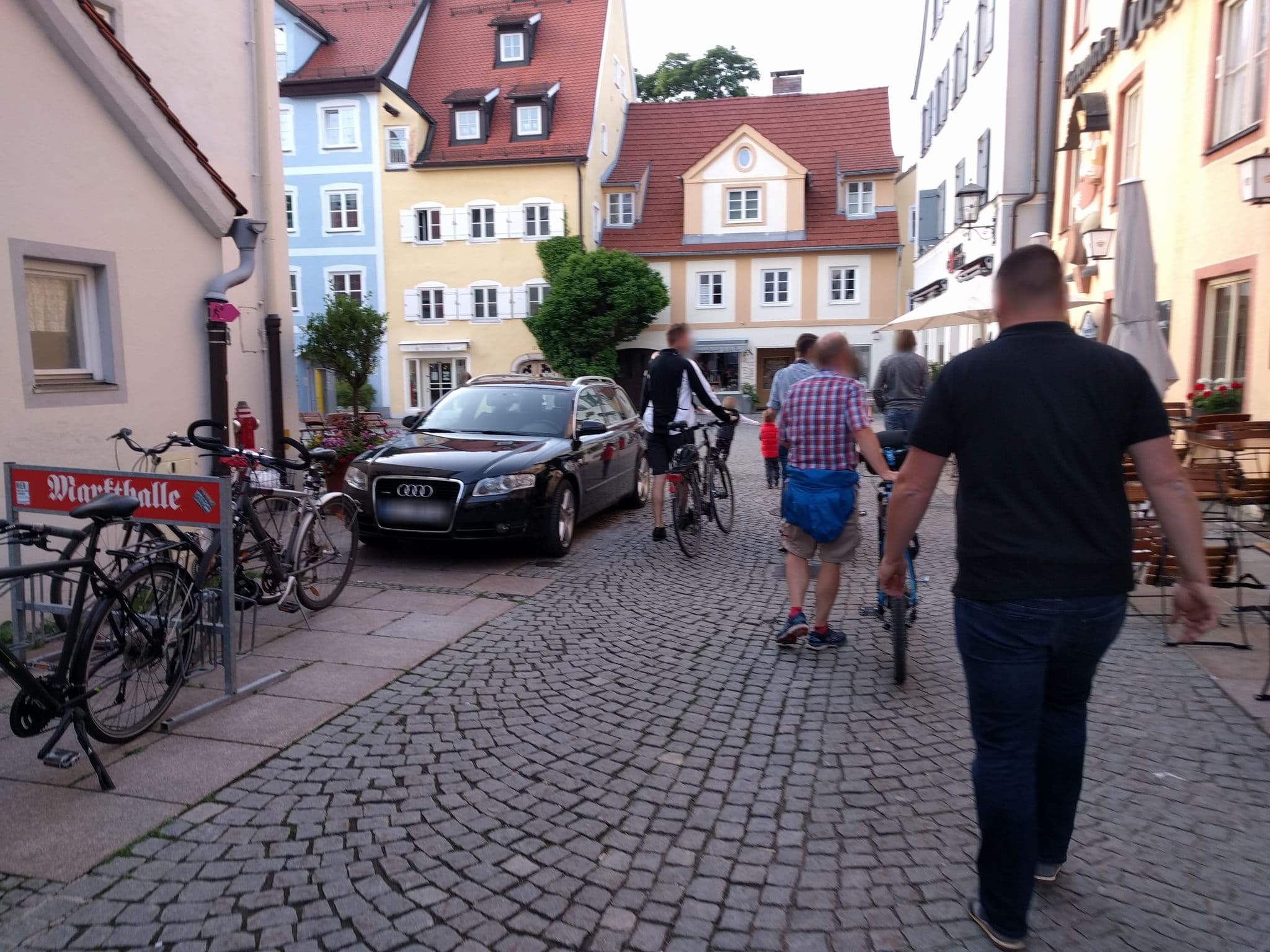Street view near Gasthof Krone, Füssen — © ebel (CC BY-SA · Mapillary)
