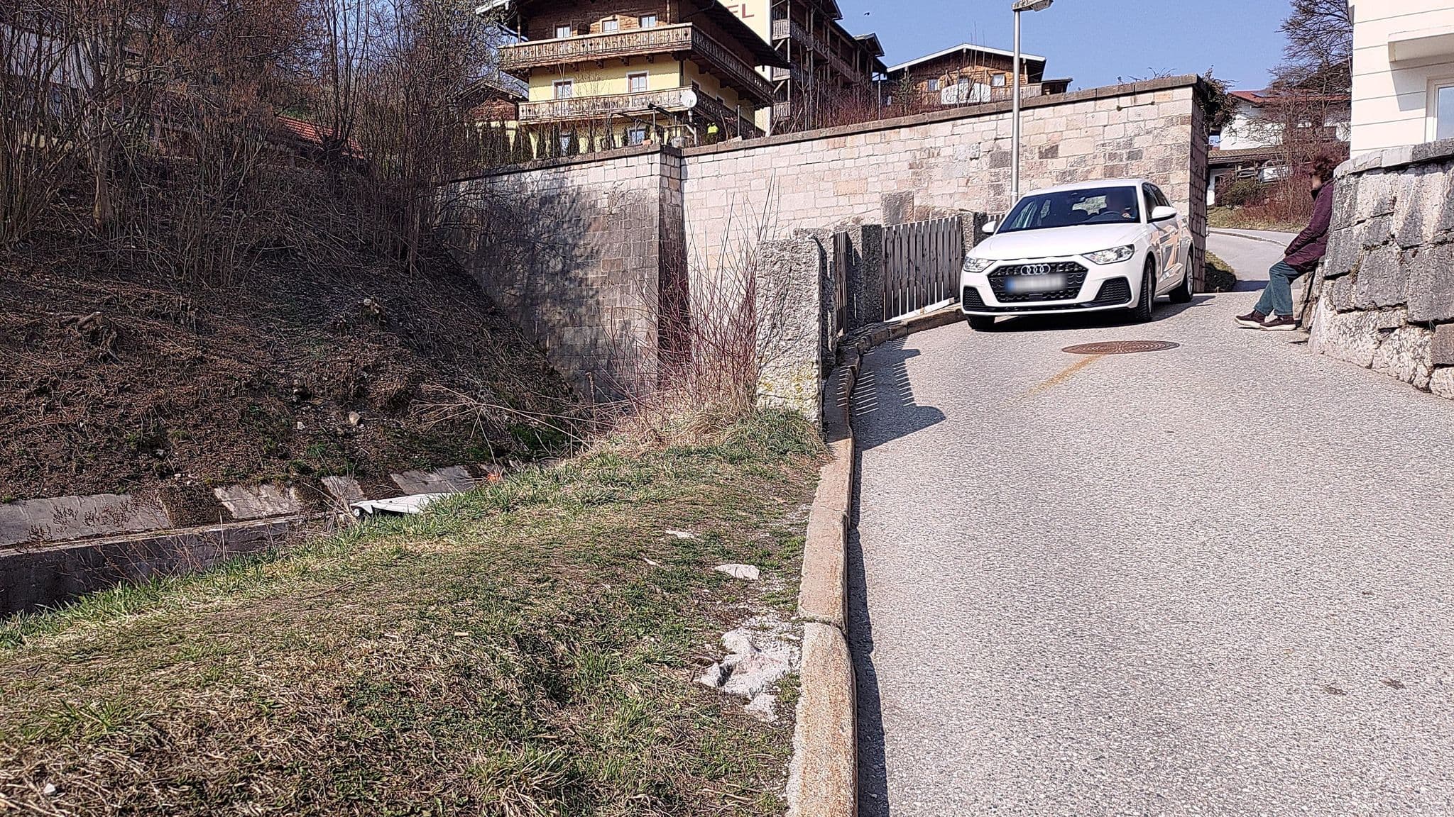 Street view near Hotel Bavaria, Berchtesgaden — © aceini (CC BY-SA · Mapillary)