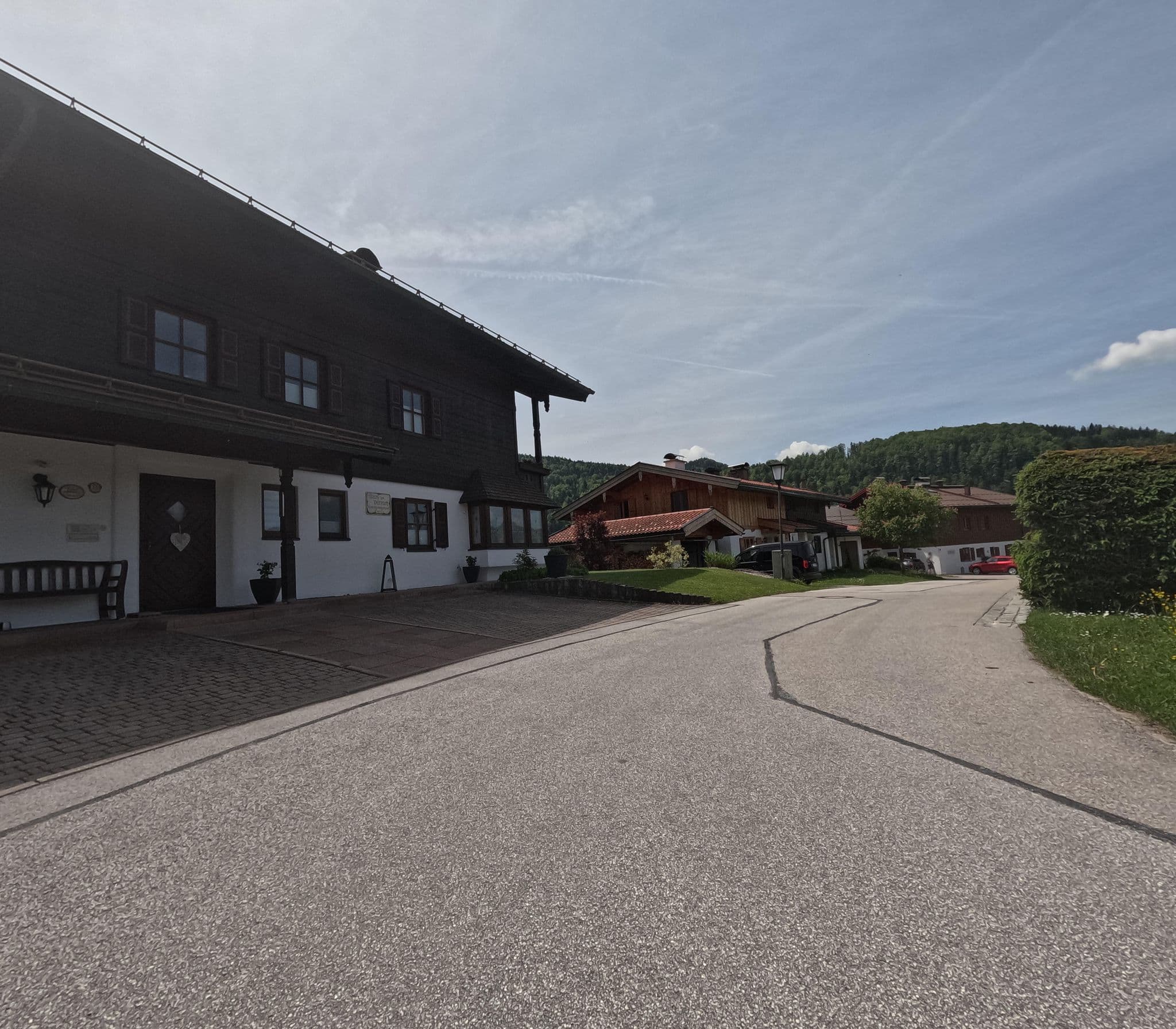 Street view near Haus am Dürrach, Reit im Winkl — © natebus (CC BY-SA · Mapillary)