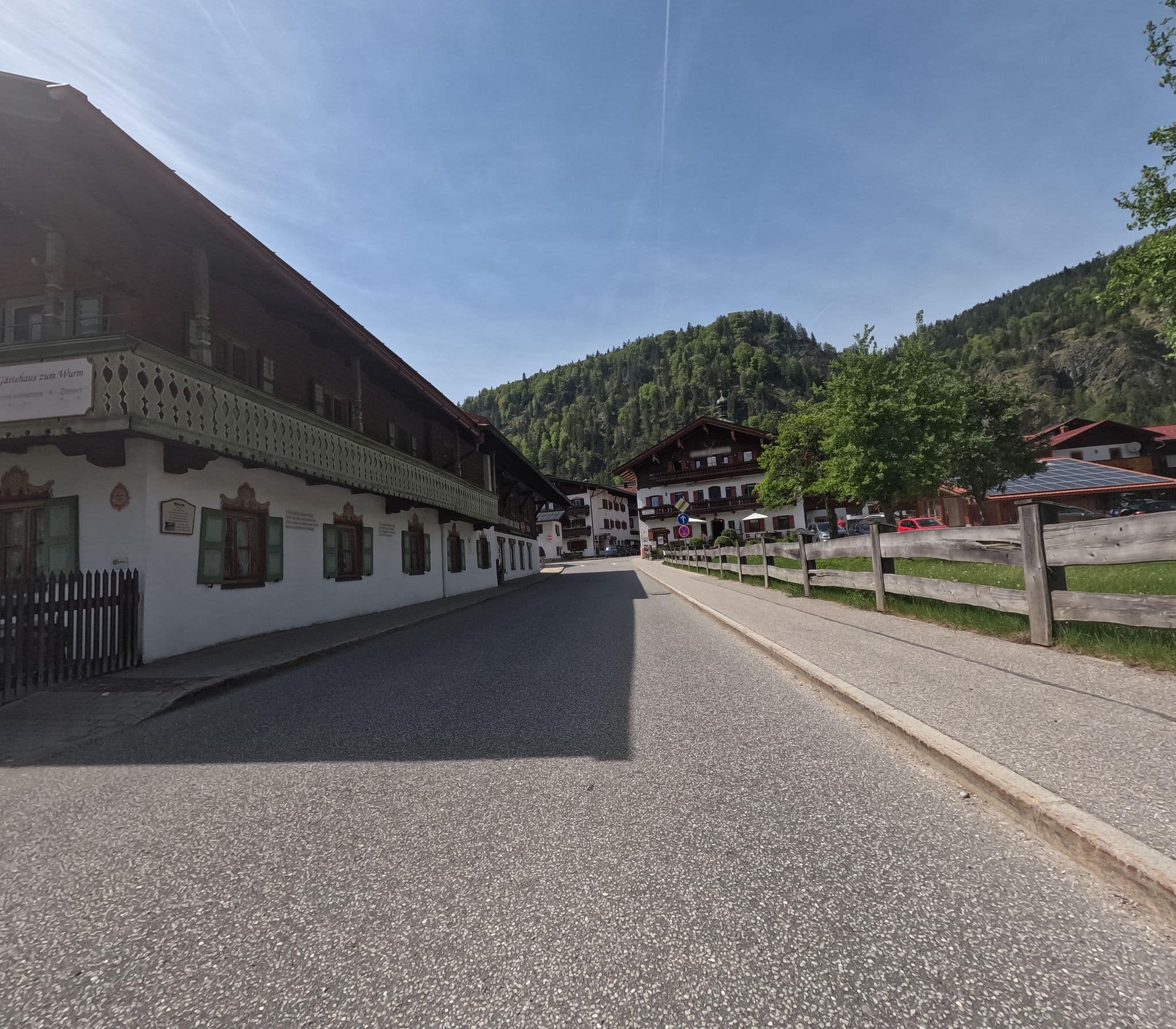 Street view near Gästehaus zum Wurm, Reit im Winkl — © natebus (CC BY-SA · Mapillary)