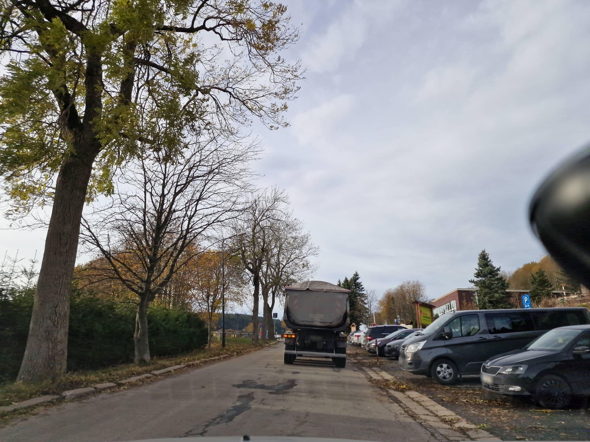 Street view near Pension "Am Zechengrund", Kurort Oberwiesenthal — © canislupus (CC BY-SA · Mapillary)