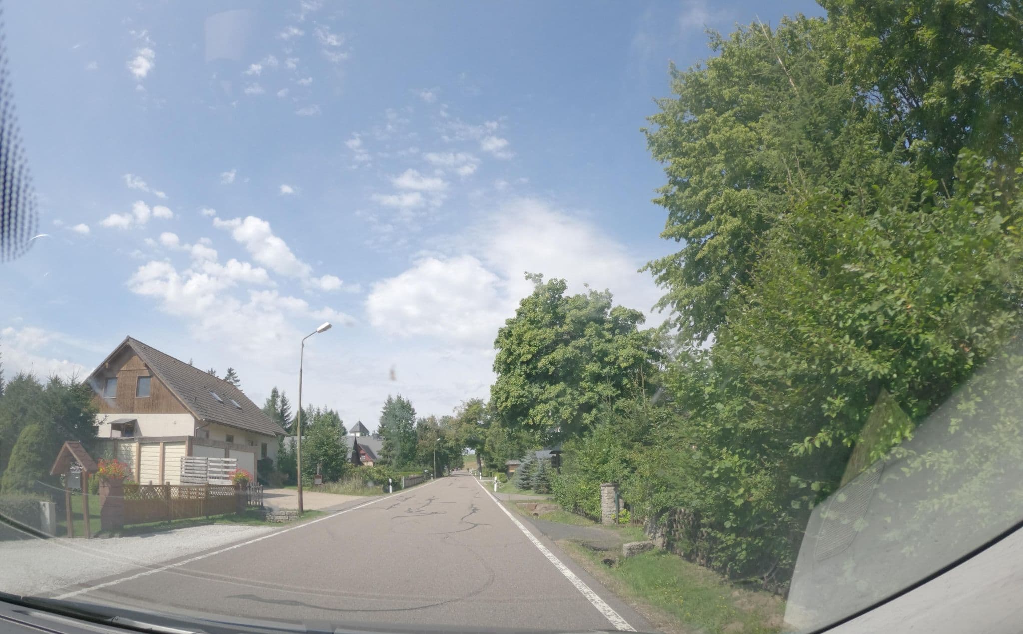 Street view near Oleschinsky, Altenberg — © atze02 (CC BY-SA · Mapillary)