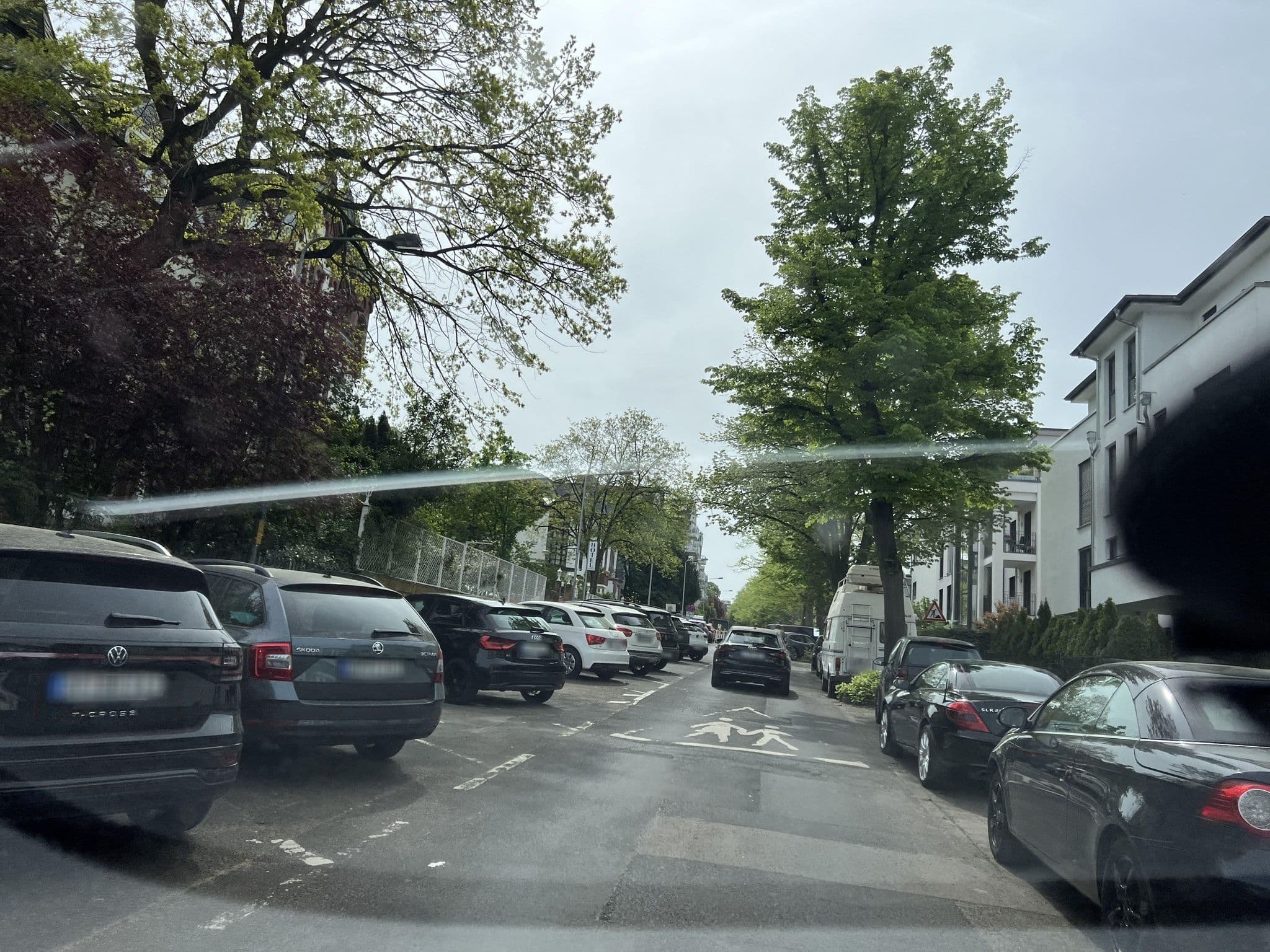 Street view near Hotel am Berg, Frankfurt am Main