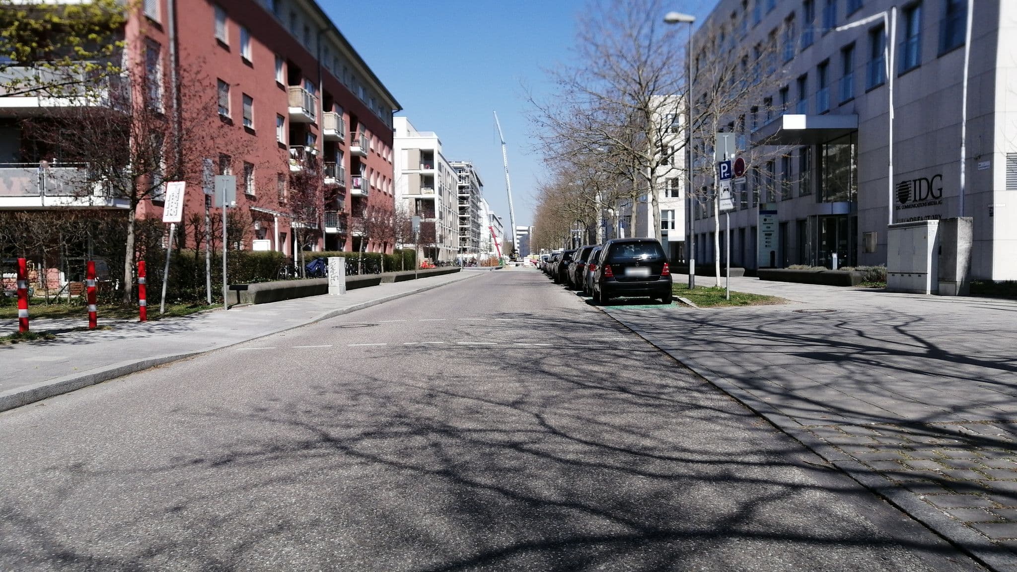 Street view near Suite Novotel, Bogenhausen — © jpmw (CC BY-SA · Mapillary)