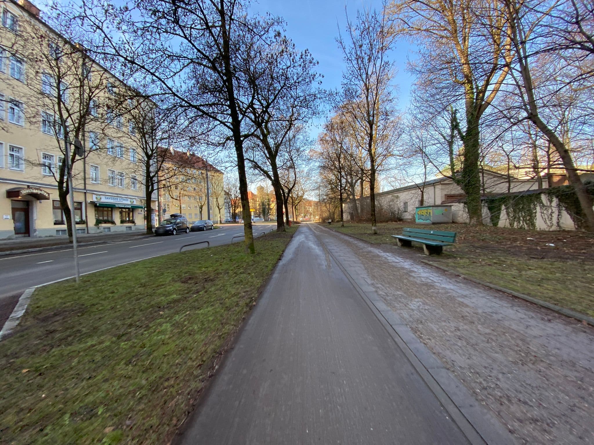 Street view near Brecherspitze, Munich