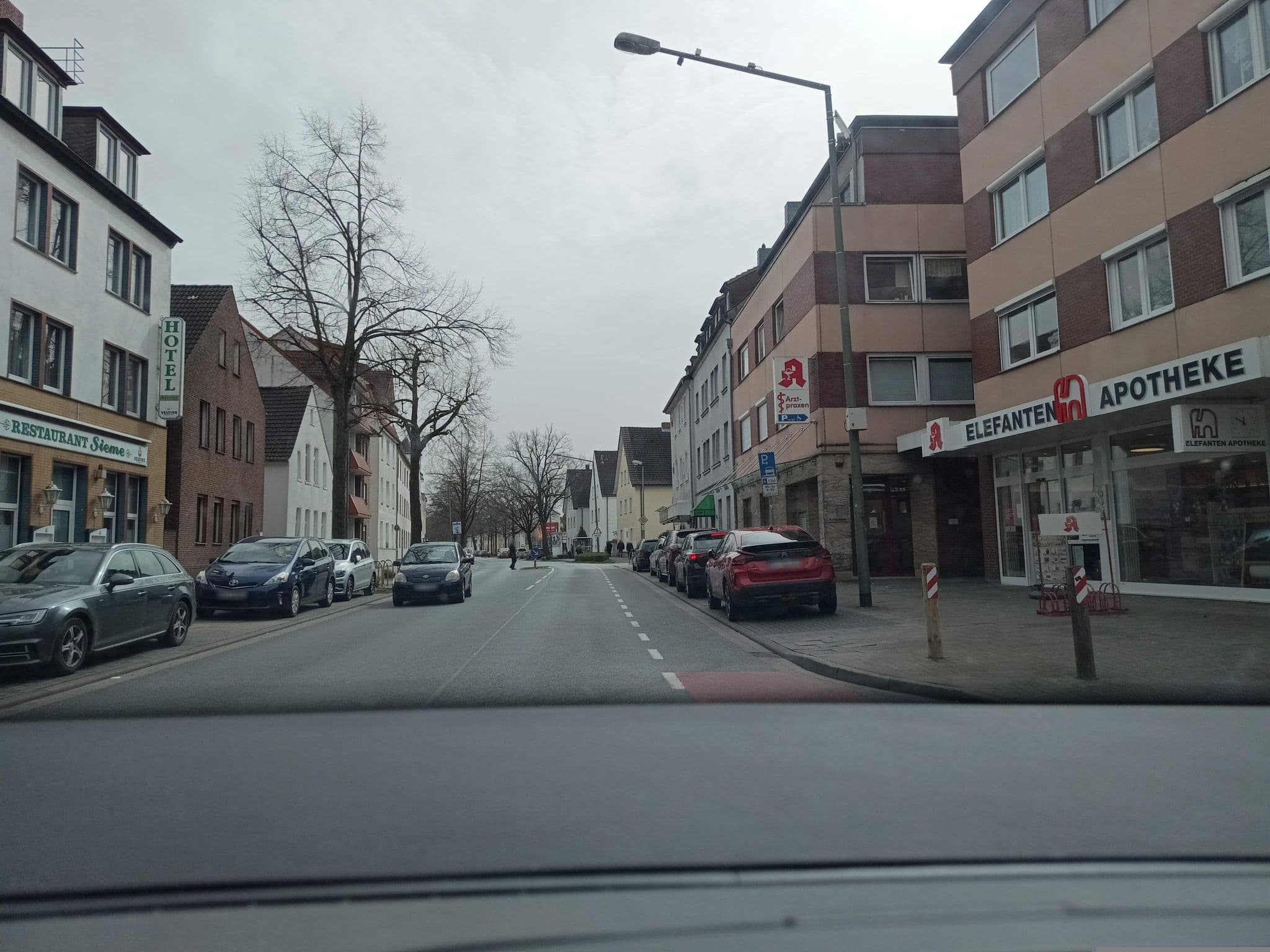 Street view near Gasthof Sieme, Osnabrück — © zuse (CC BY-SA · Mapillary)
