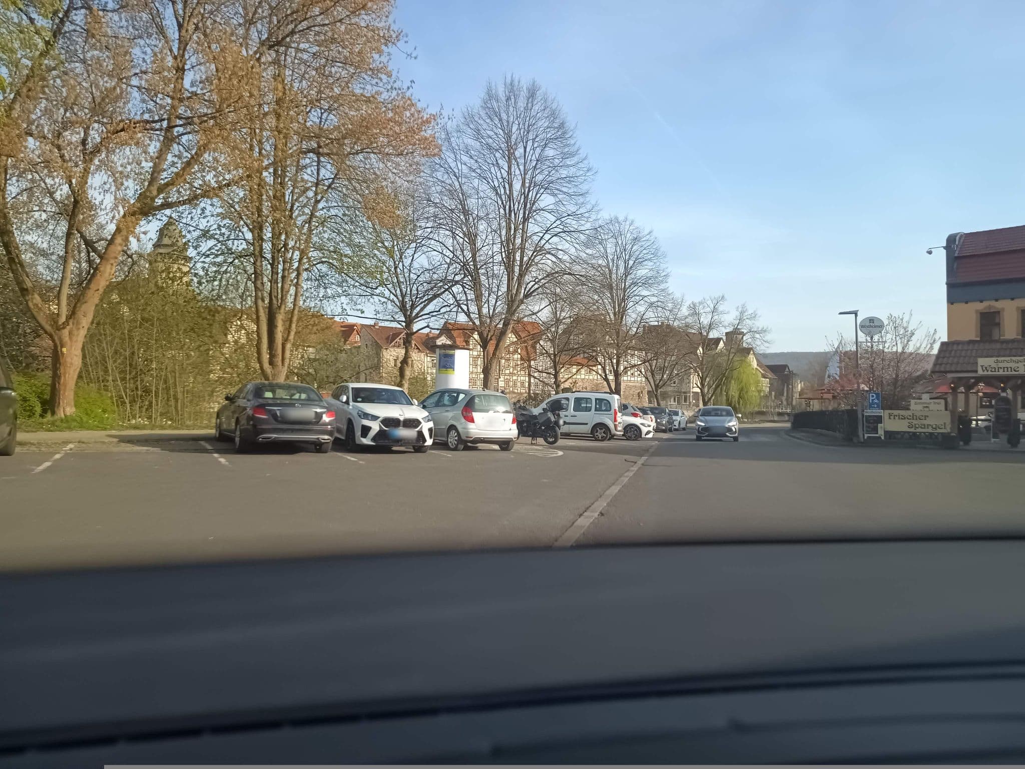 Street view near Gasthaus Weserstein, Hannoversch Münden — © zuse (CC BY-SA · Mapillary)