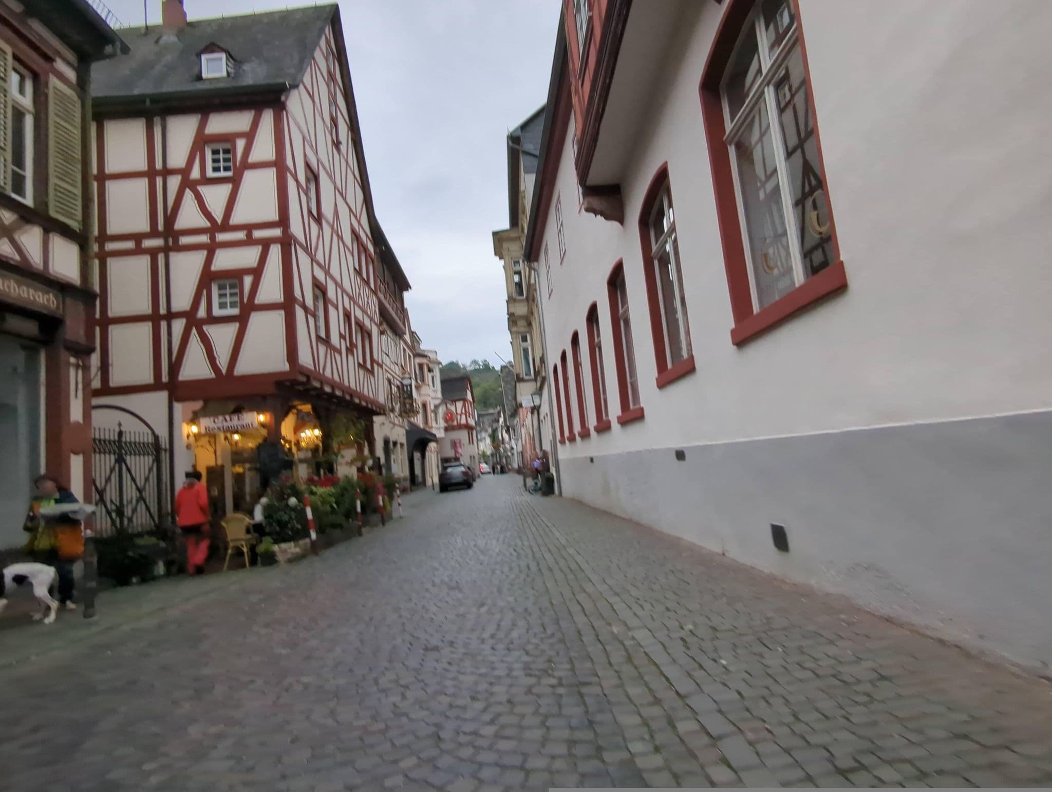 Street view near Hotel zur Post, Bacharach — © miguel_andrade (CC BY-SA · Mapillary)