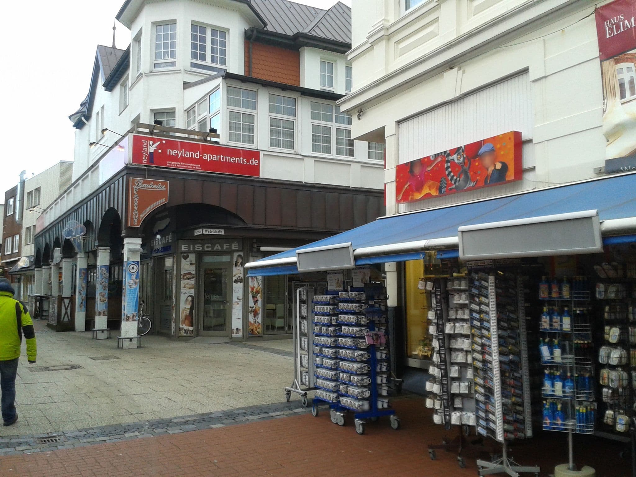 Street view near Seeteufel Apartments, Norderney